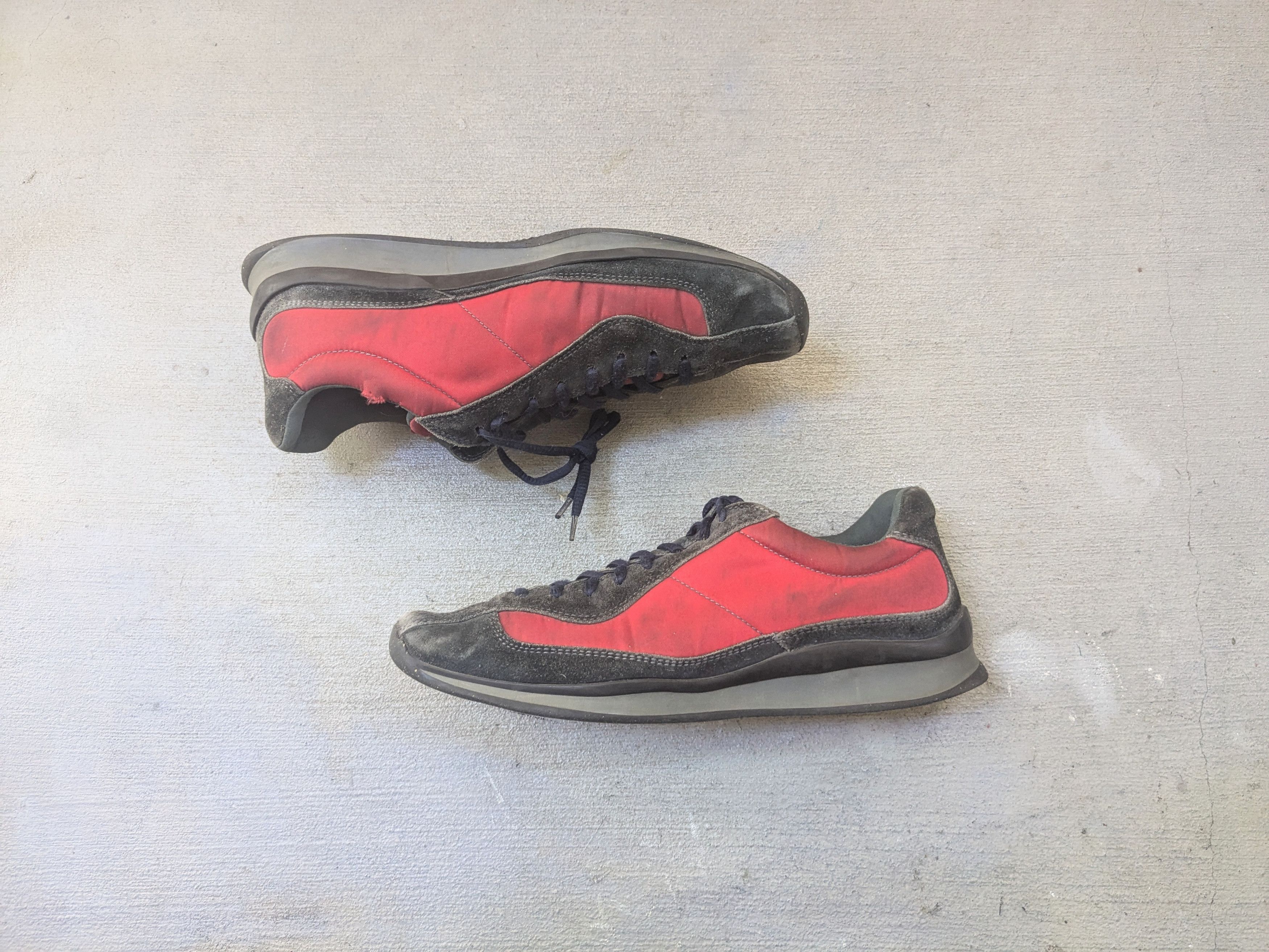 Prada Prada Sneakers Red Navy Blue Suede 10 Low Tops Y2K Red Size US 10 / EU 43 - 1 Thumbnail