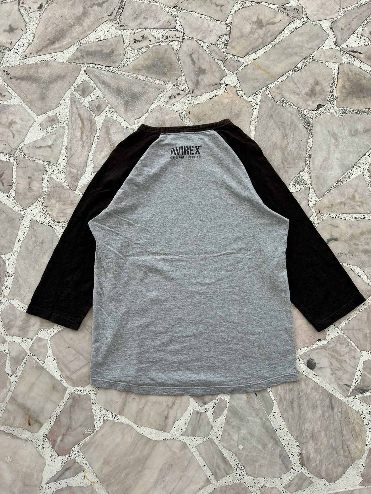 Avirex Vintage avirex raglan military gray tee Size US L / EU 52-54 / 3 - 2 Thumbnail