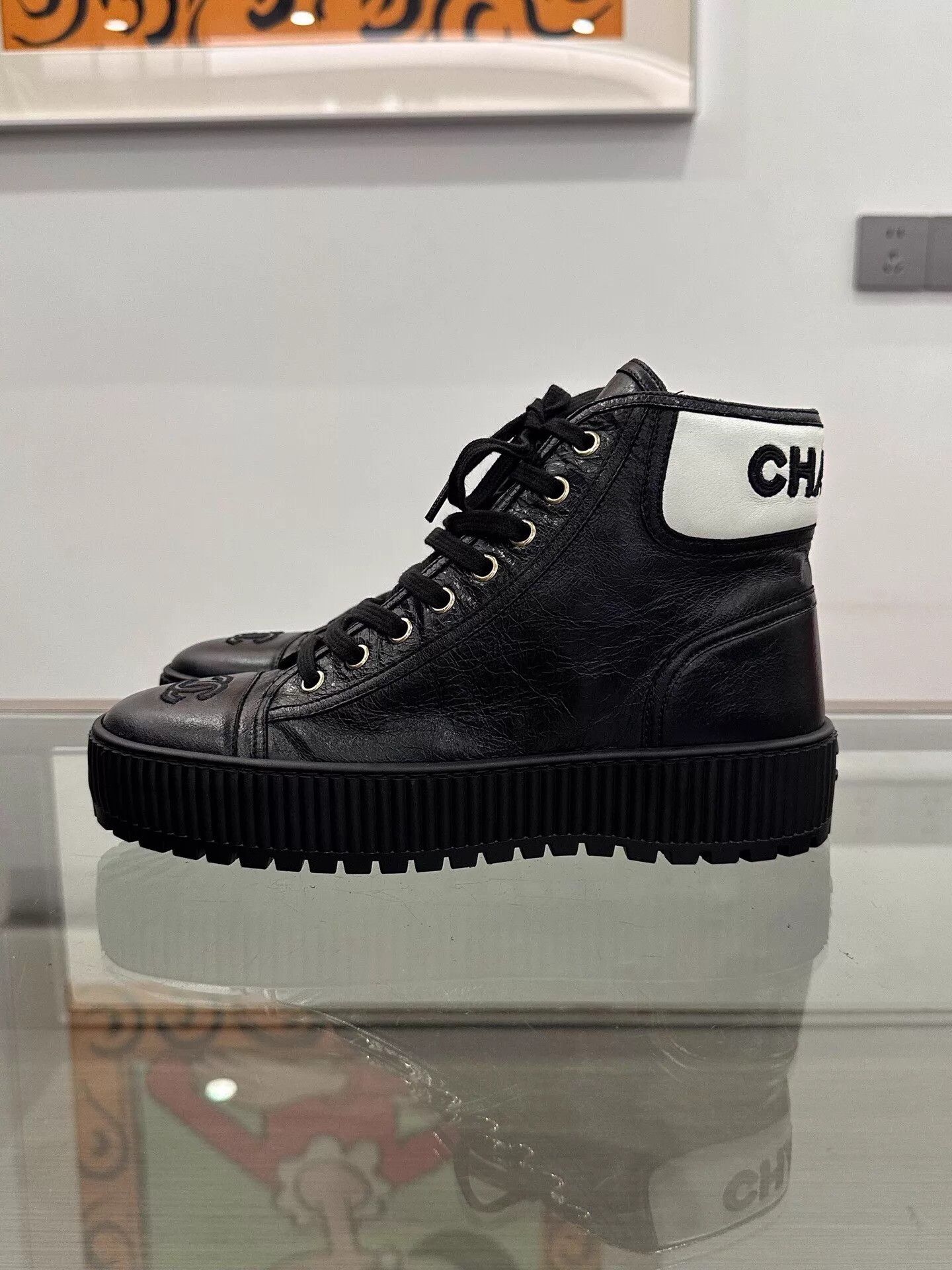 Chanel Chanel Women's Panda Ankle Boot 38 Size US 7.5 / IT 37.5 - 4 Thumbnail
