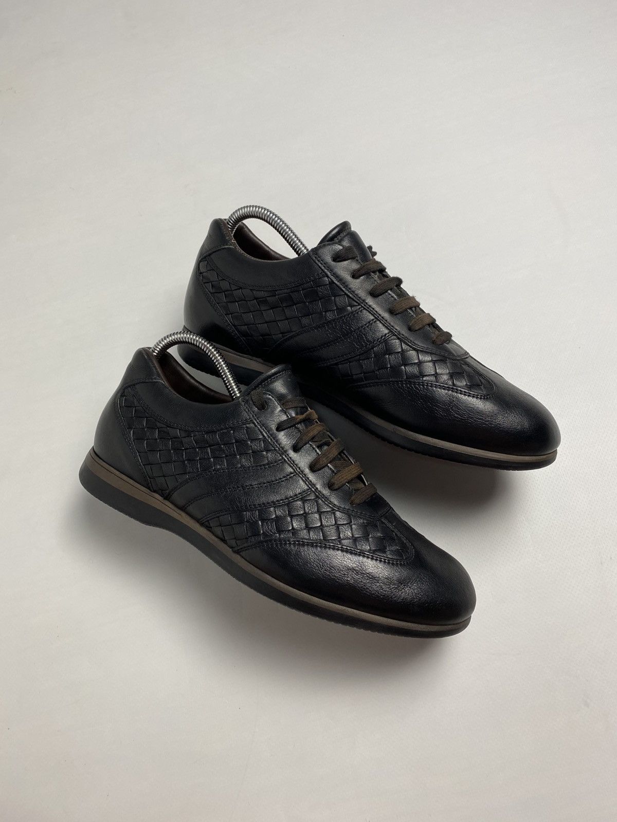Bottega Veneta Bottega Veneta Leather Sneakers Size US 9 / EU 42 - 1 Thumbnail