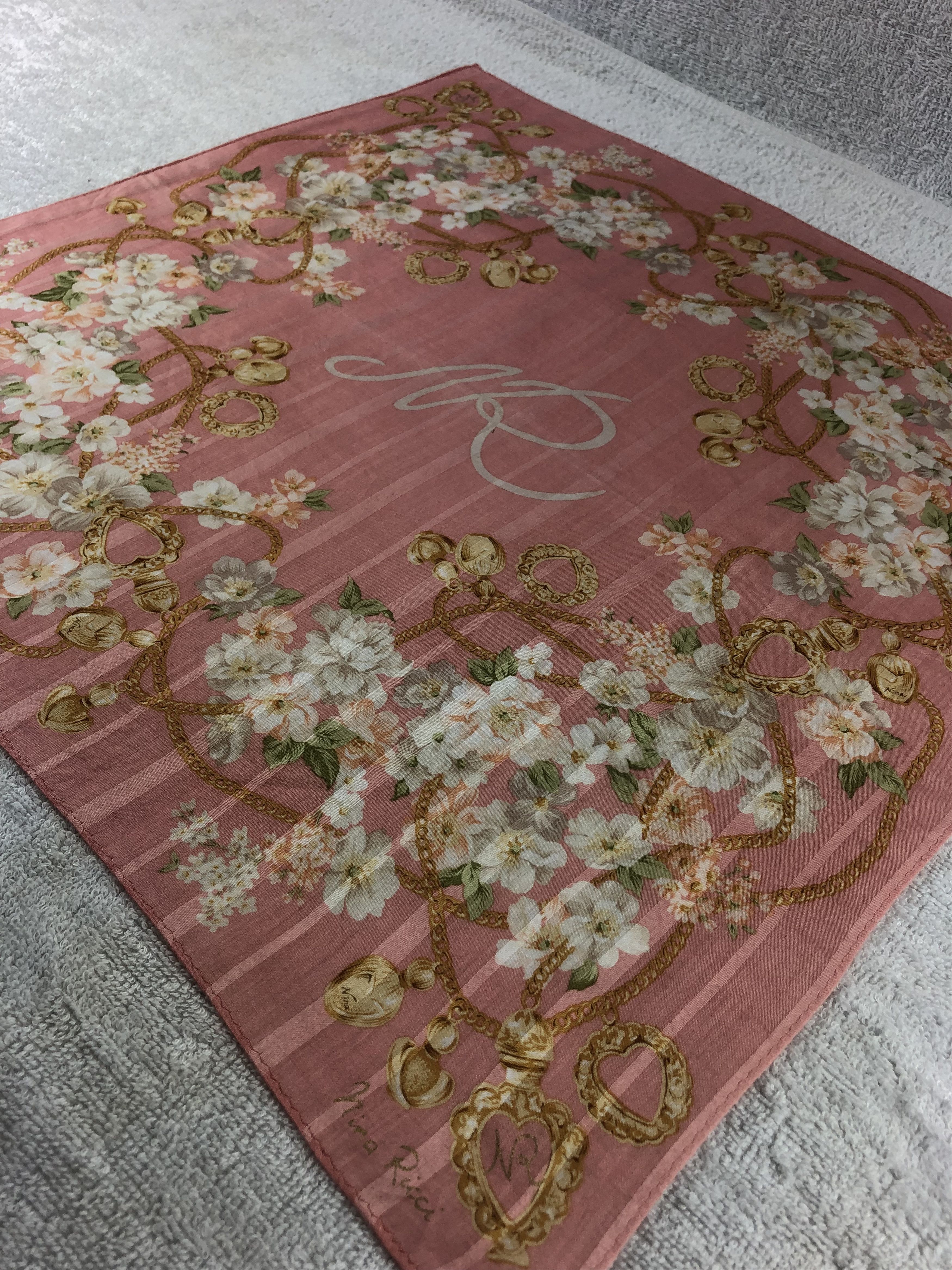 Nina Ricci × Vintage Nina Ricci Handkerchief / Bandana / Neckerchief Size ONE SIZE - 4 Thumbnail
