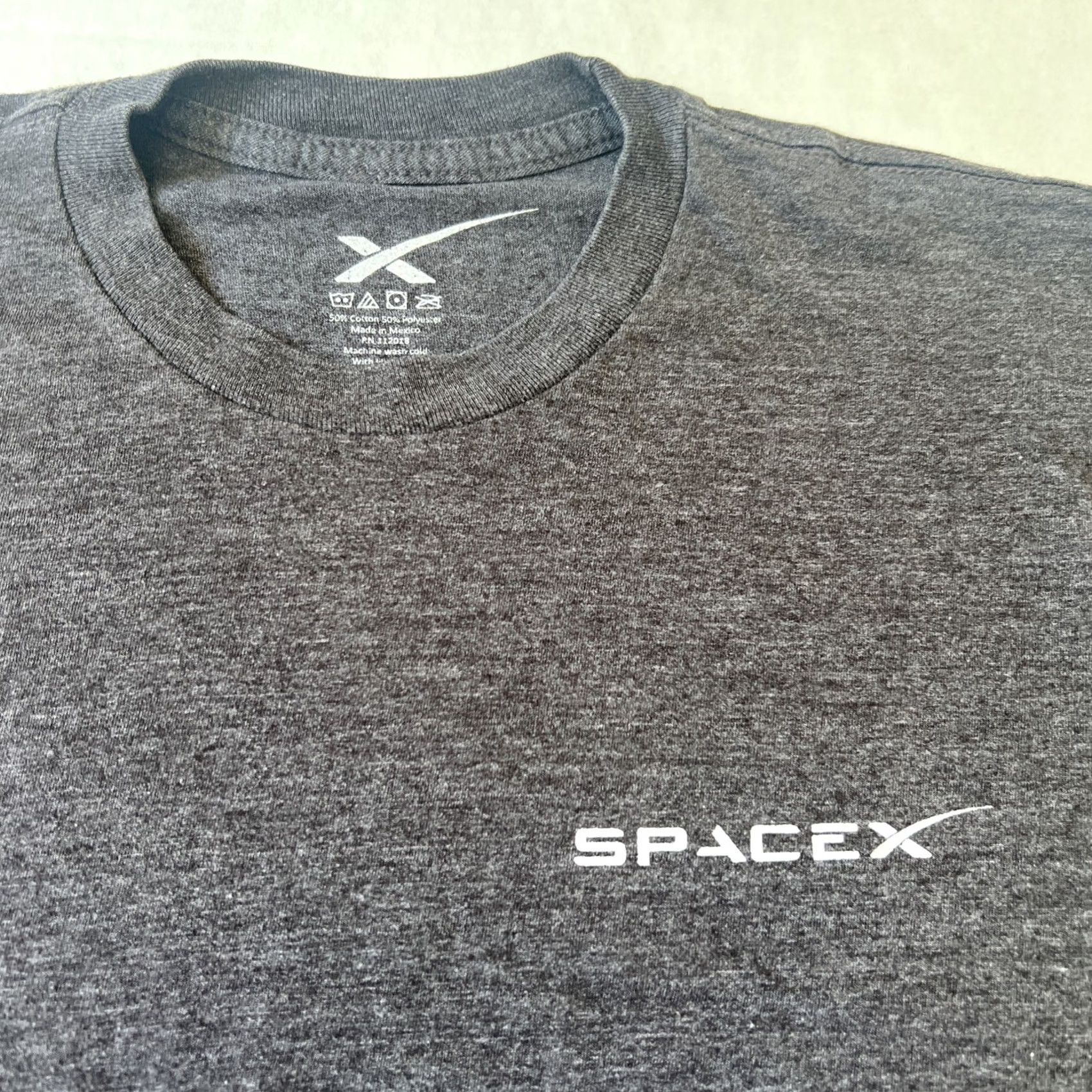 Vintage VINTAGE SpaceX Shirt Space Gray Graphic Print Crew Neck Short Sleeve Unisex Adults Medium Size US M / EU 48-50 / 2 - 4 Thumbnail