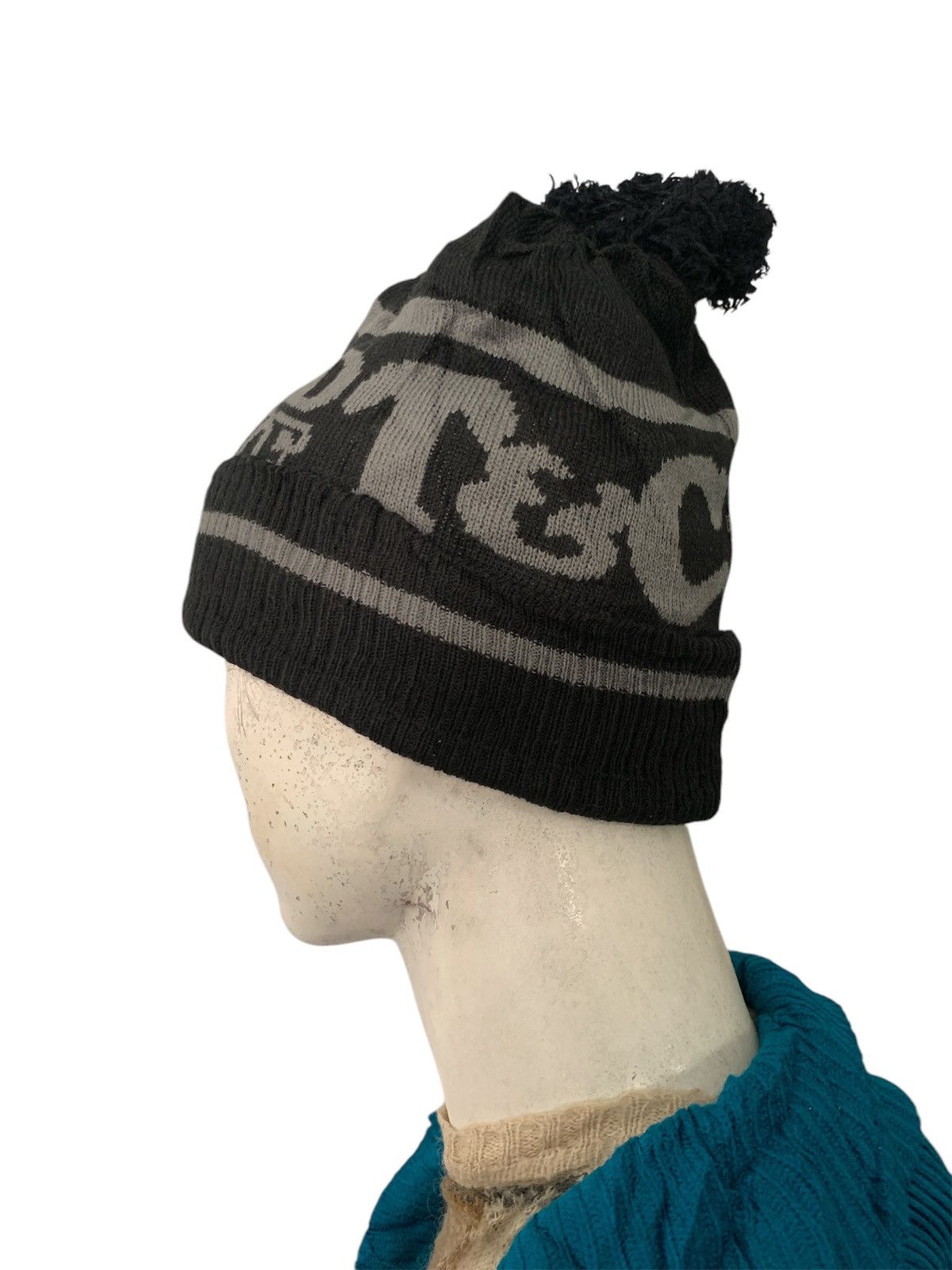 Designer × Vintage Beany hats by t&c Surf Sesign Hawaii Size ONE SIZE - 4 Thumbnail