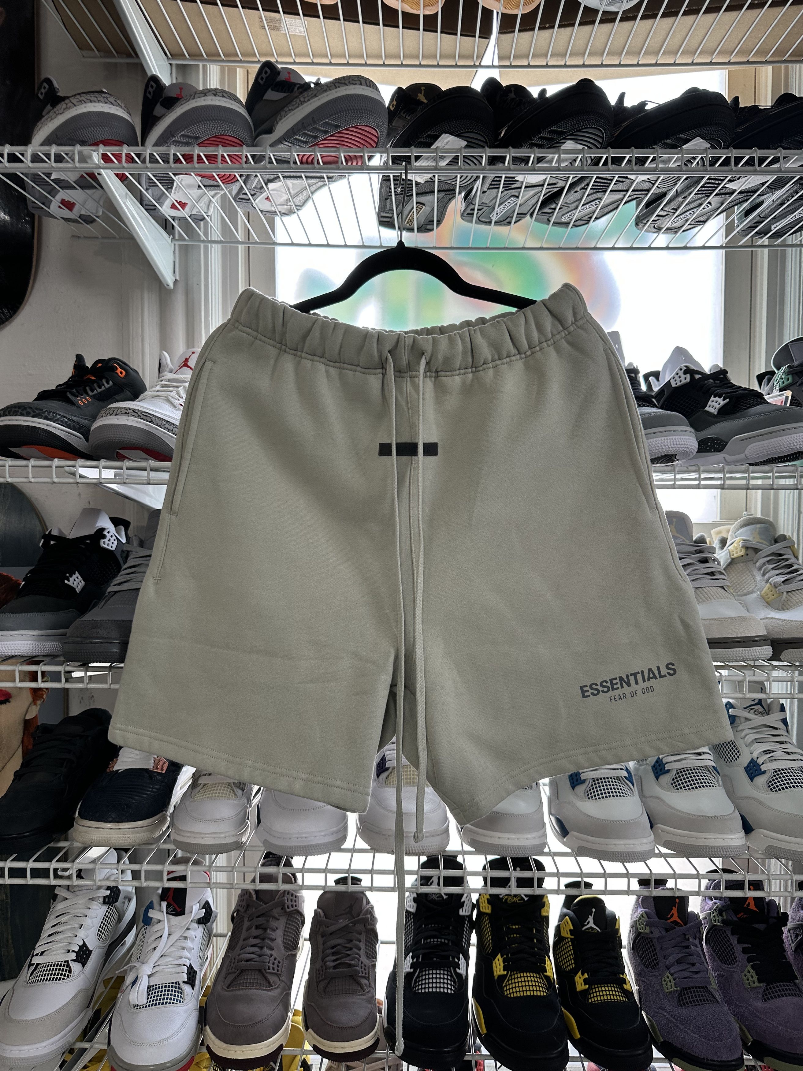 FOG Essentials Shorts “Pistachio”