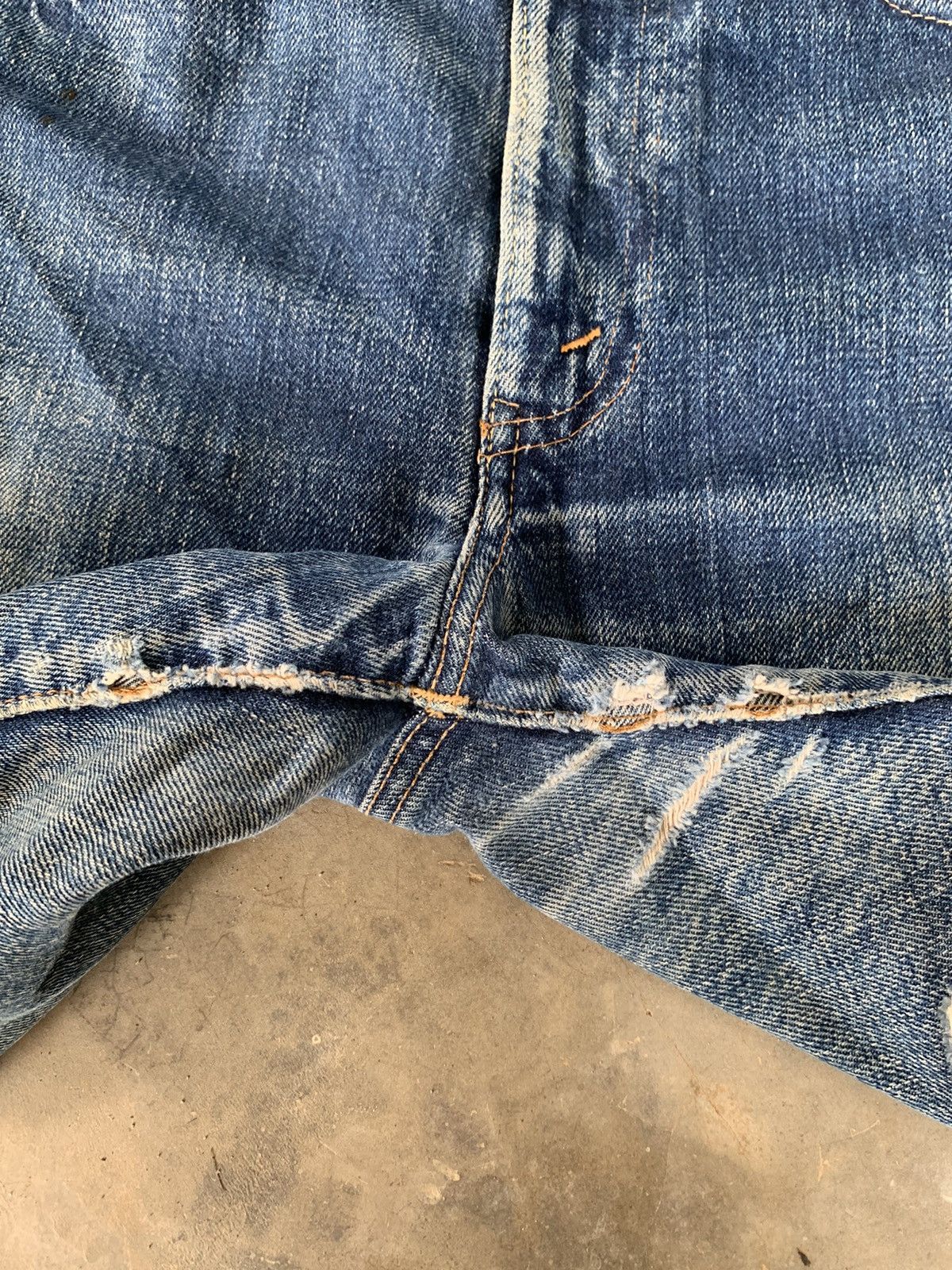 Levi's Vintage 60s Levis Big E 502 #5 Distressed Selvedge Denim Size US 29 - 9 Thumbnail