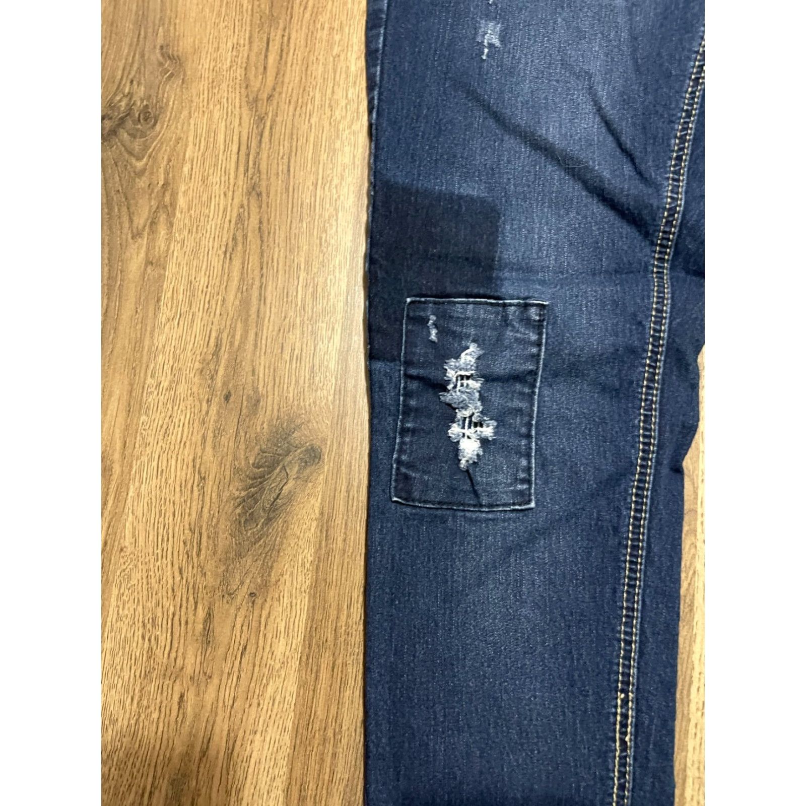 Vintage Love Indigo Premium Jeans Women 27 Blue Denim Skinny Distressed Patches Womens Size 27" / US 4 / IT 40 - 4 Thumbnail
