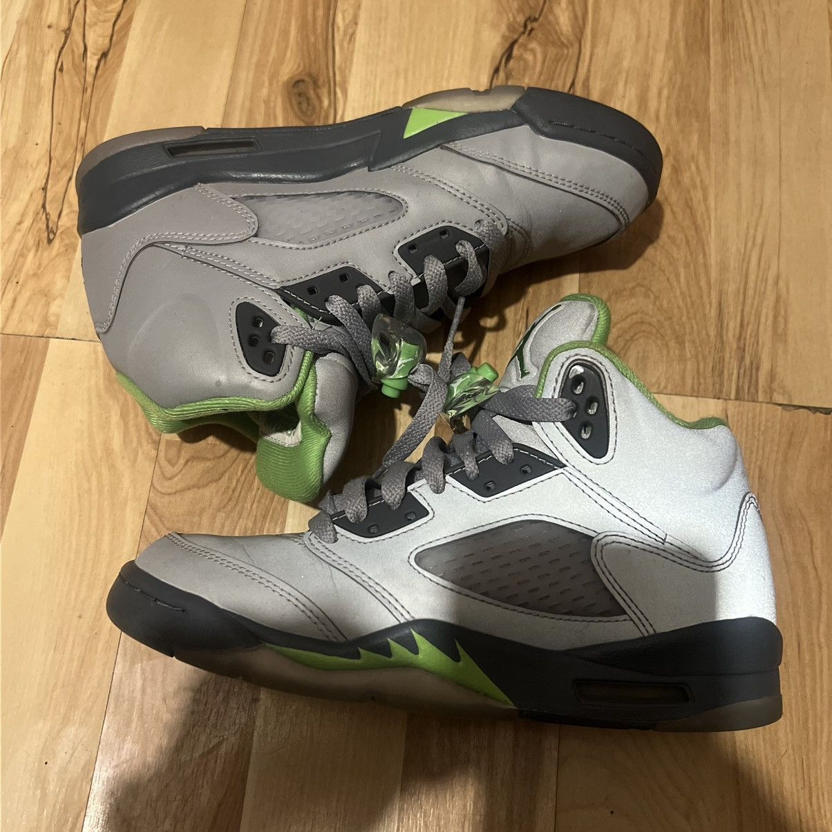 Jordan Brand Air Jordan 5 Green Bean Size 5y Size US 5 / EU 37 - 3 Thumbnail