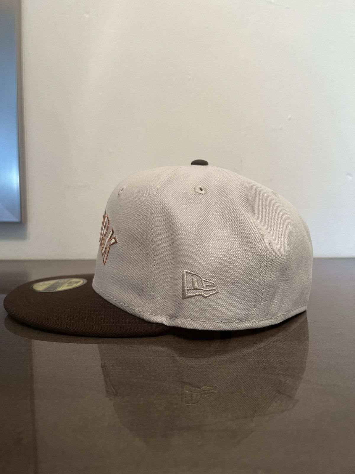 MLB × New Era New Era New York Yankees 1999 World Series Cap 7 1/4 Size ONE SIZE - 4 Thumbnail