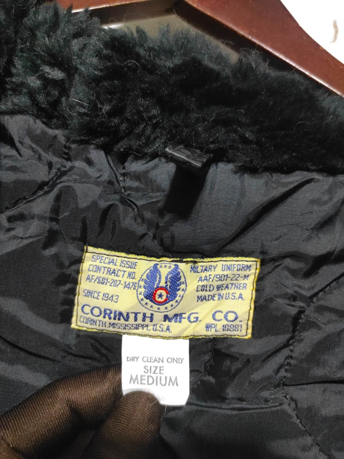Vintage Vintage Corinth MFG MA 1 reversible bomber fur jacket Size US M / EU 48-50 / 2 - 6 Thumbnail