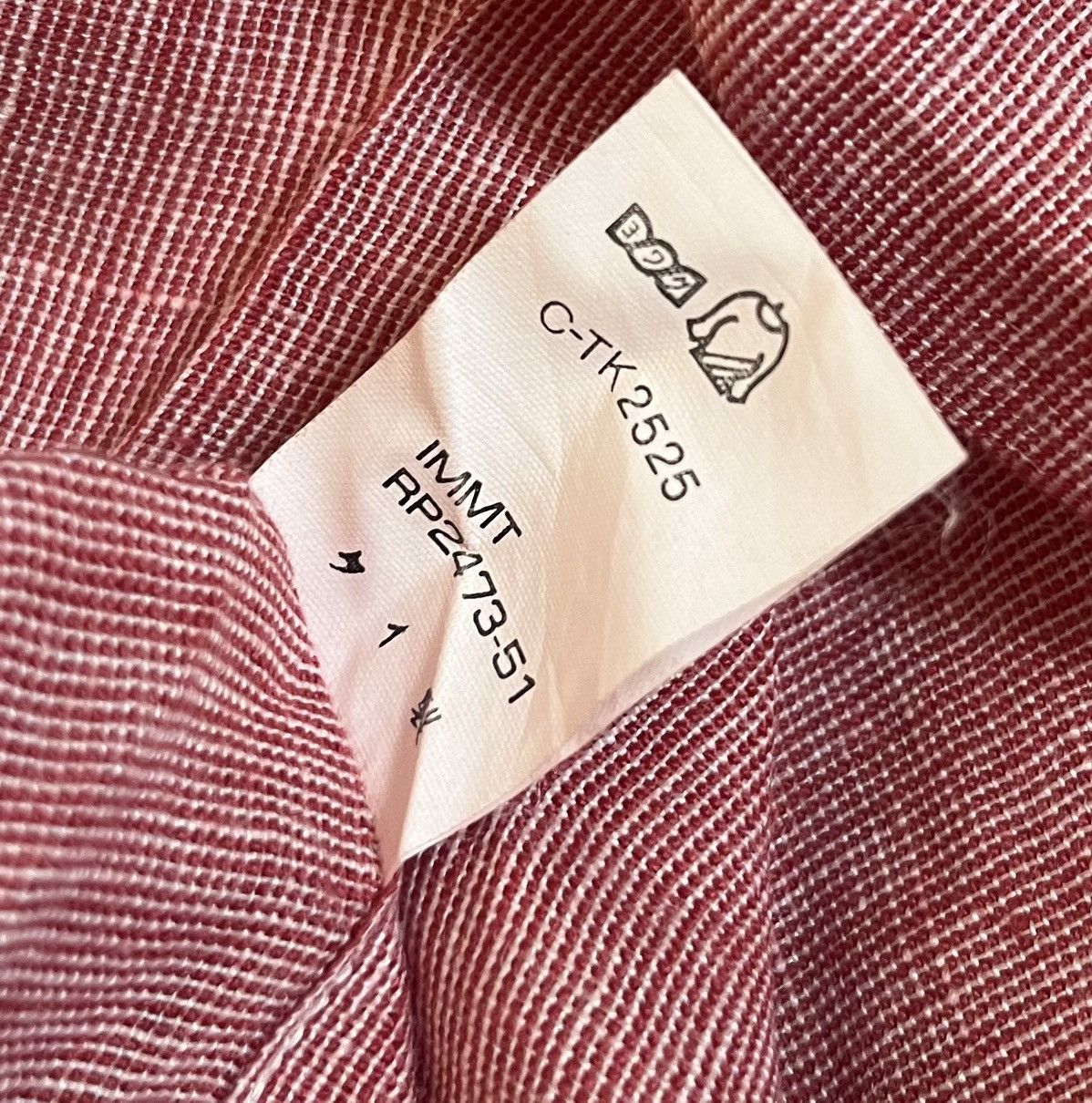 Issey Miyake Issey miyake imported fabric flowy red button up shirt Size US M / EU 48-50 / 2 - 4 Thumbnail