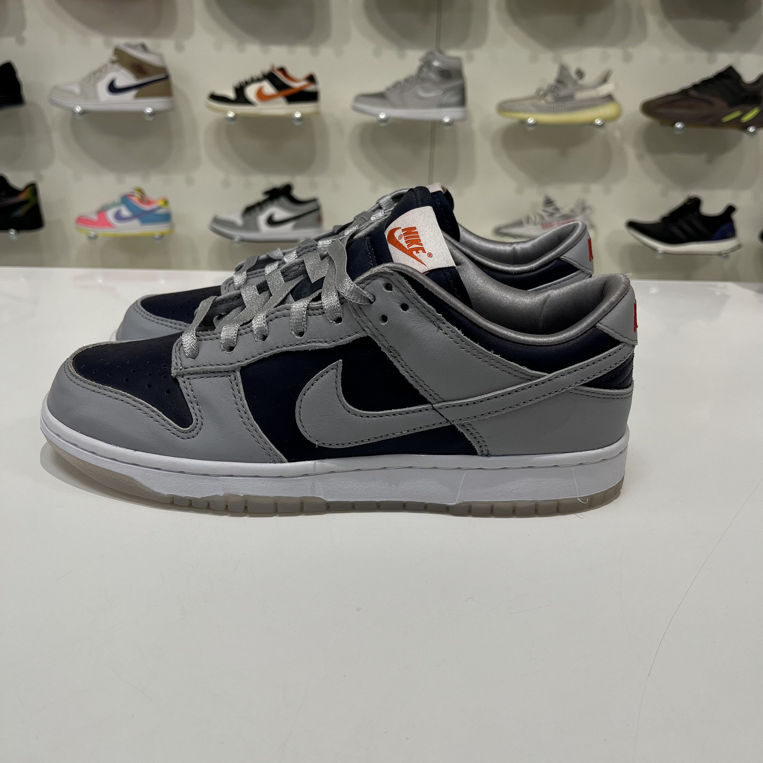 Nike Nike Dunk Low College Navy Grey Size US 9.5 / EU 42-43 - 2 Thumbnail