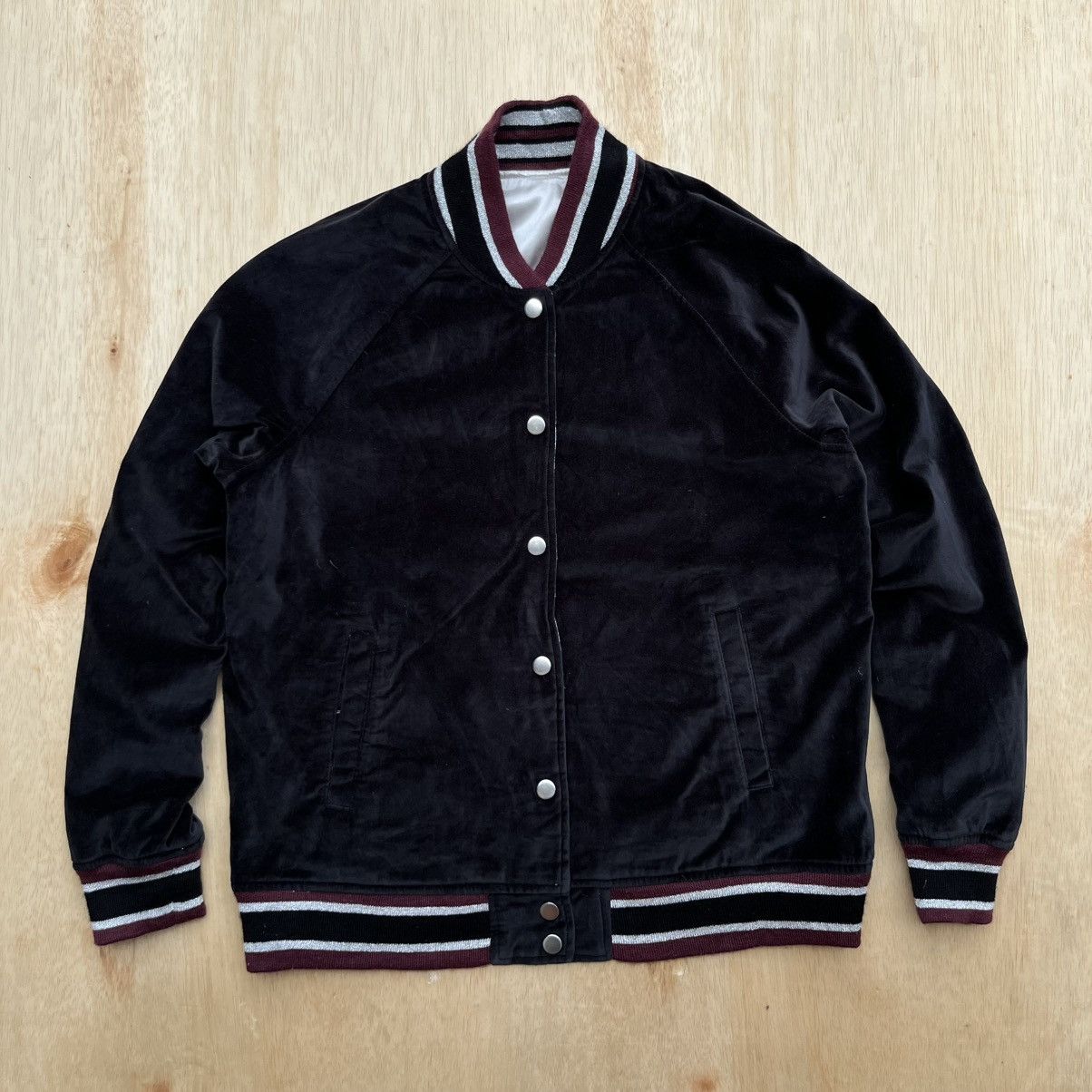 Levi's SUKAJAN REVERSIBLE CHEETAHS BUTTON by LEVIS Size M / US 6-8 / IT 42-44 - 1 Thumbnail