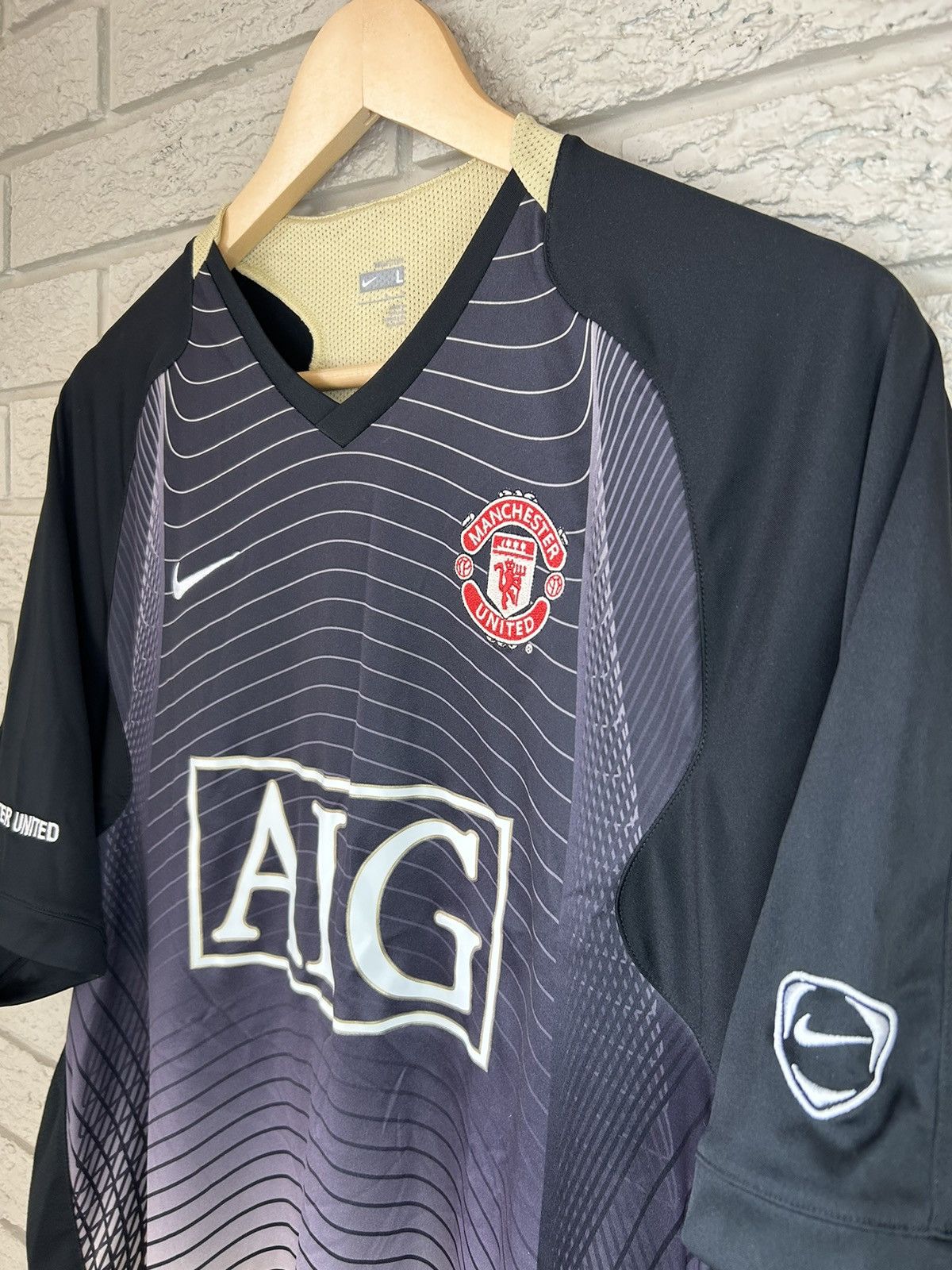 Nike Vintage Nike Manchester United 2006 Training Jersey Size US L / EU 52-54 / 3 - 4 Thumbnail