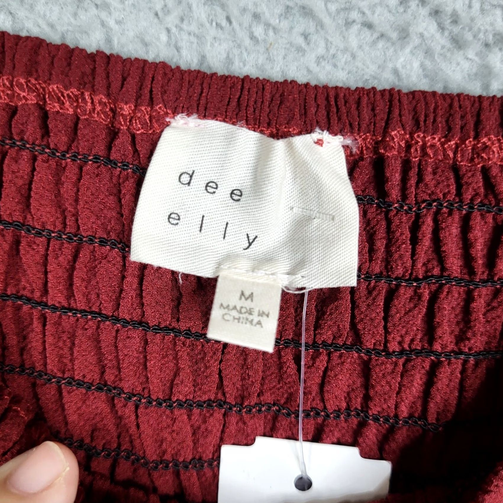 Vintage Dee Elly Blouse Mock Neck Long Sleeve Red Cotton Blend Size M NEW Size M / US 6-8 / IT 42-44 - 2 Thumbnail