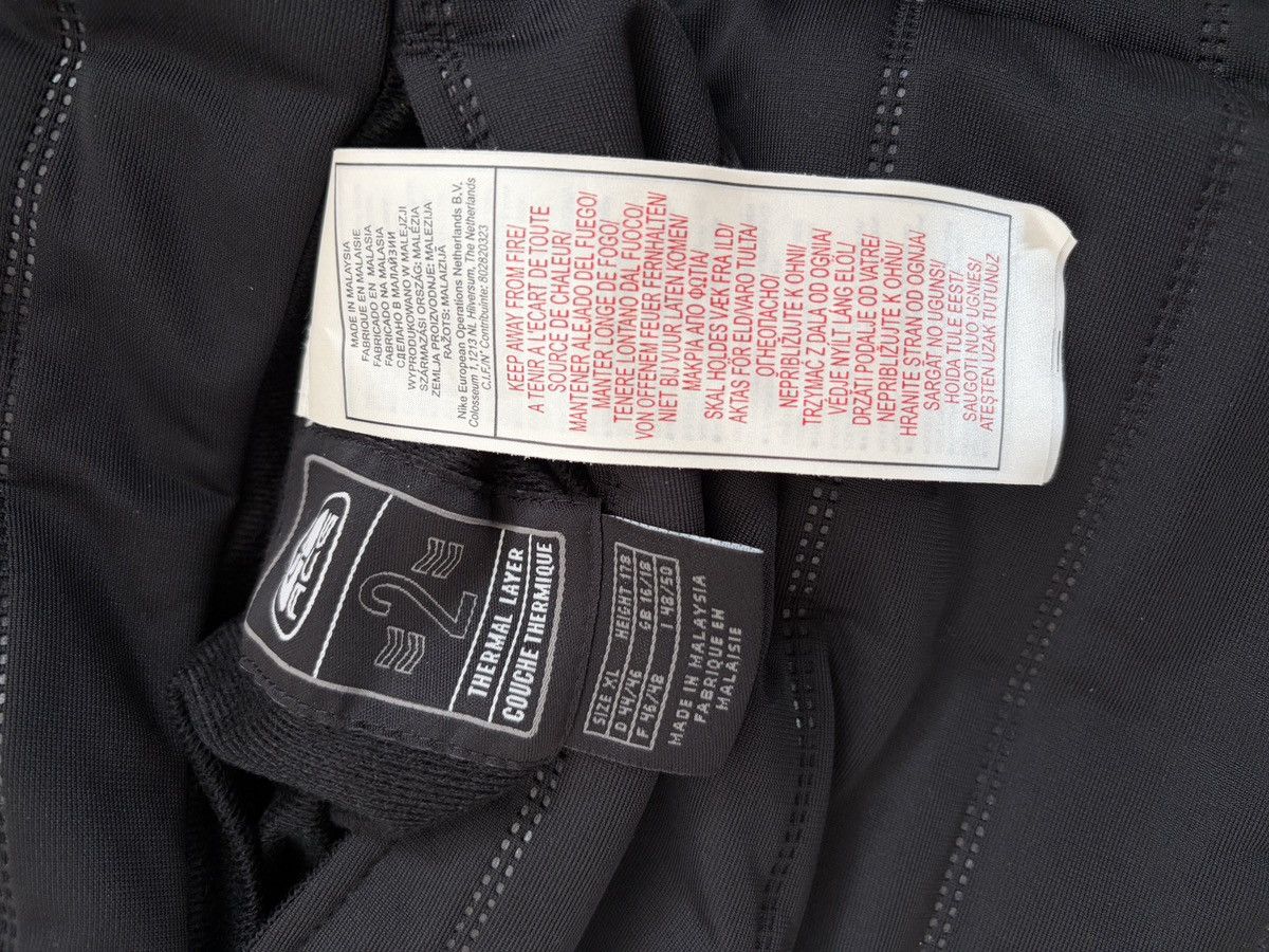 Nike ACG Nike ACG Reversible Jacket Vest 2Way Black Silver Techwear Size US XL / EU 56 / 4 - 16 Thumbnail