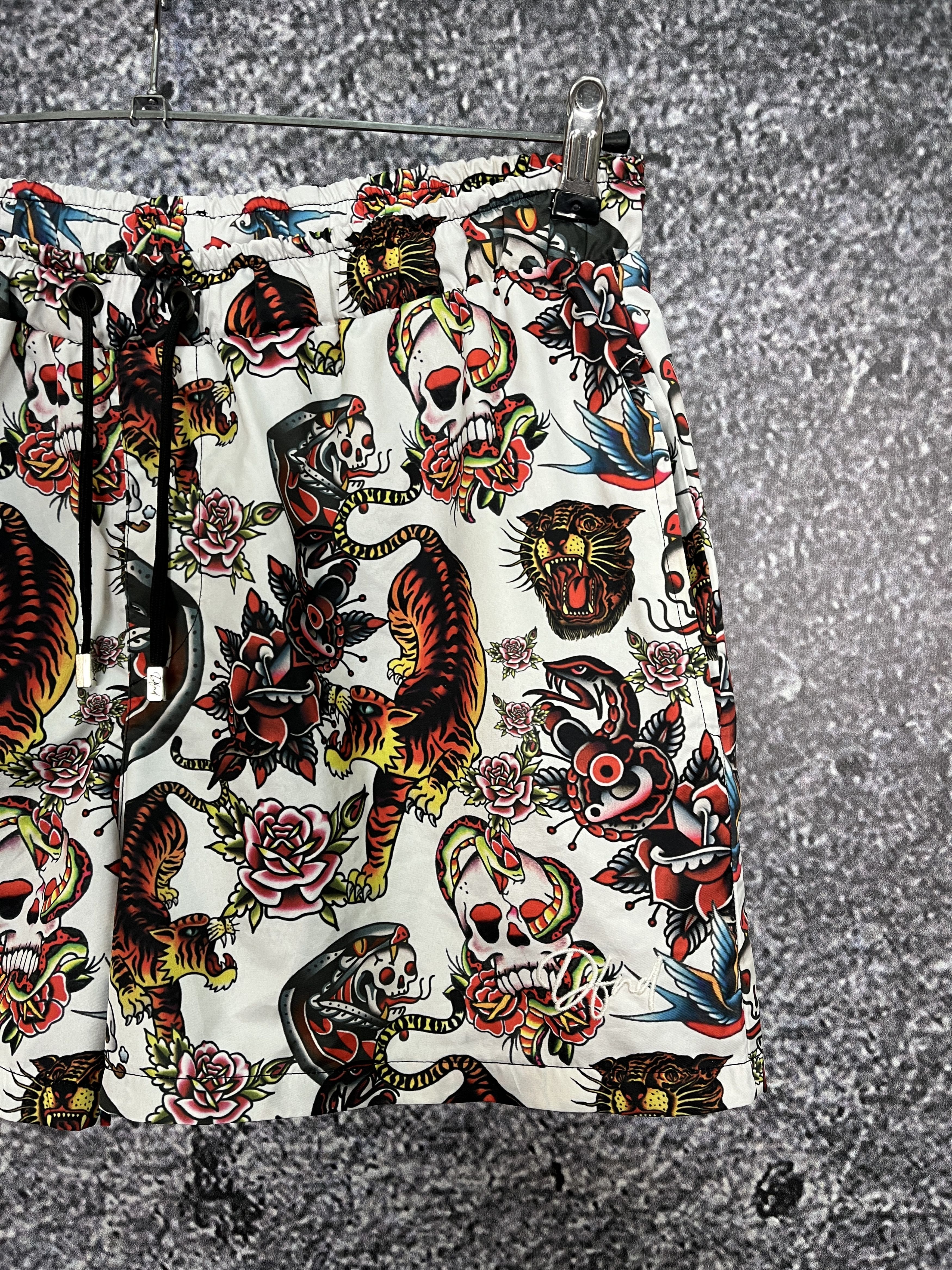 Vintage Japanese Shorts Tattoo Tiger Print Y2K Size L Ed Hardy Style Size US 36 / EU 52 - 2 Thumbnail