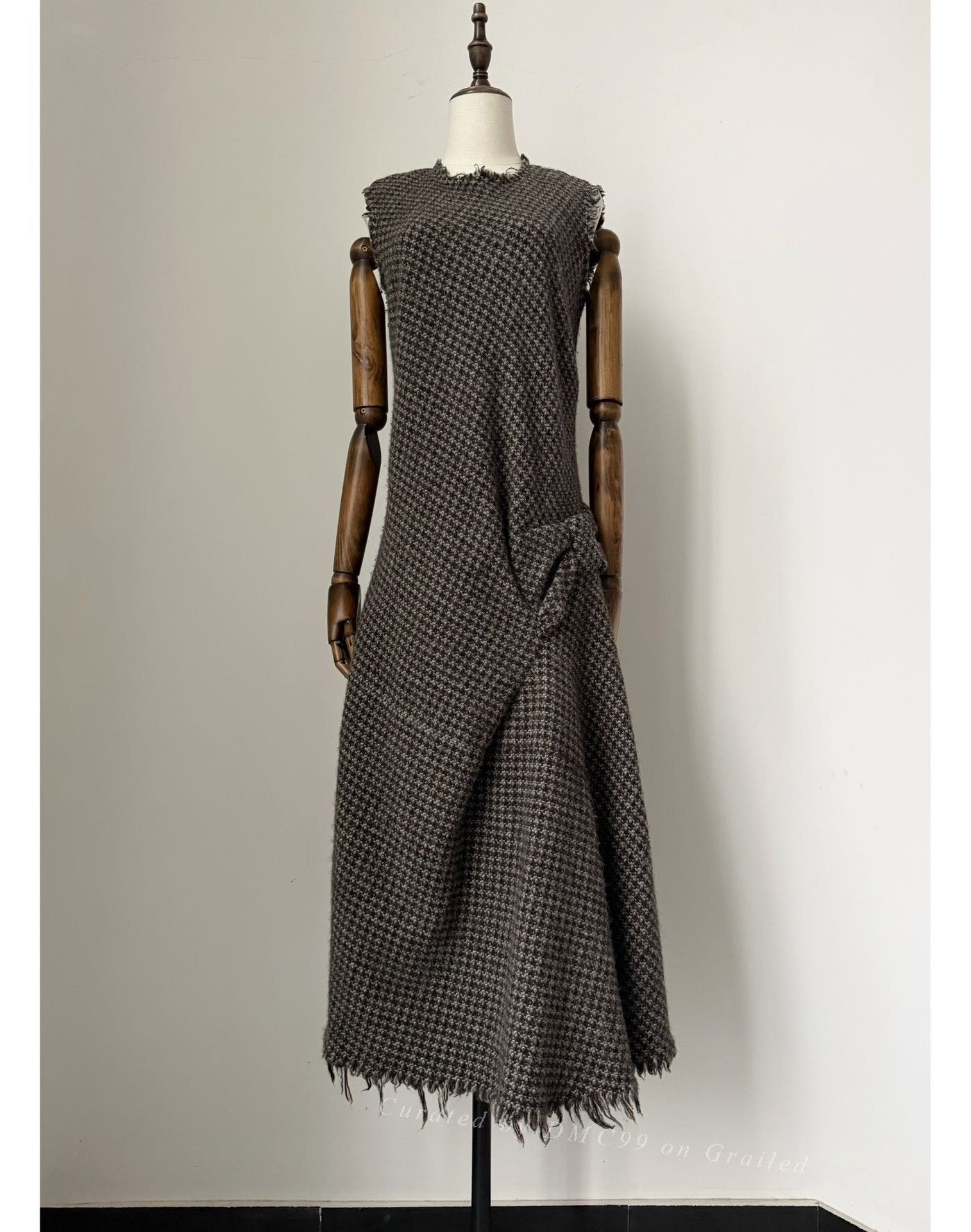 Junya Watanabe Junya Watanabe 2003 Runway Dress Size M / US 6-8 / IT 42-44 - 1 Thumbnail