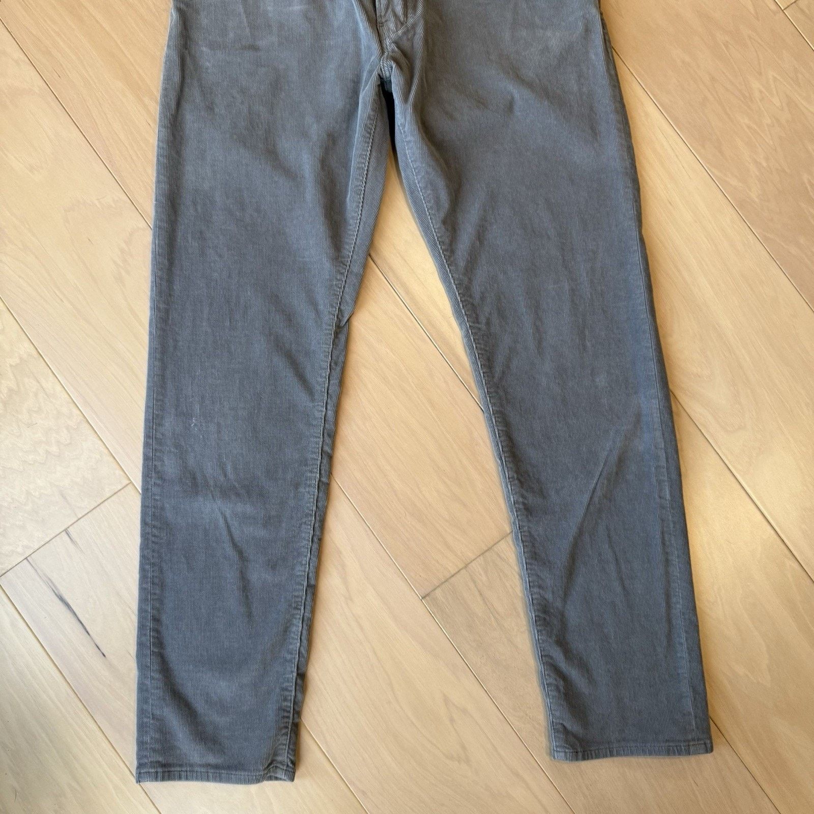 Todd Snyder Todd Snyder Corduory Pants 33 Gray Slim Fit Minimalist Size US 33 - 4 Thumbnail