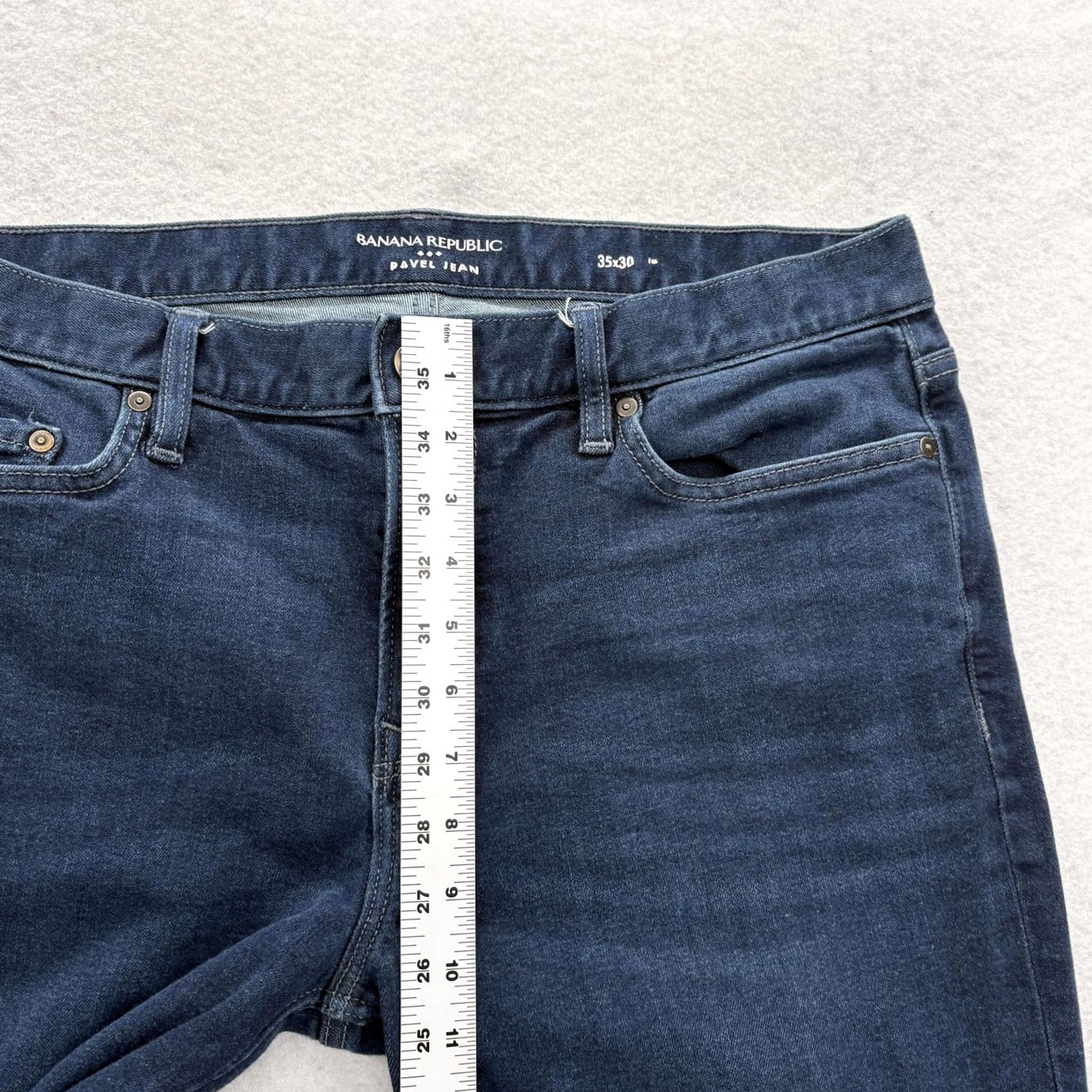 Banana Republic Banana Republic Travel Jeans Mens 35x30 Blue Dark Wash Slim Tapered Denim Pants Jeans Size US 35 - 6 Thumbnail