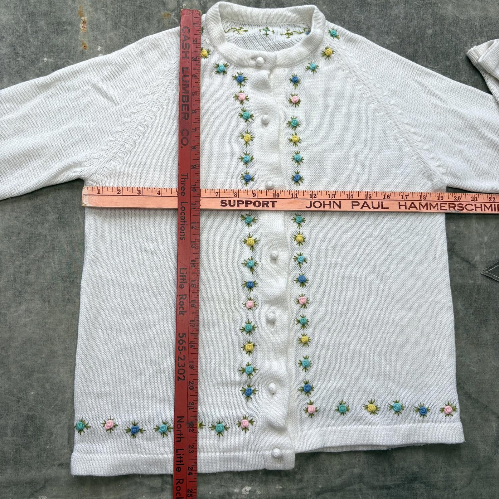 Vintage Vintage 70s Floral Embroidery Cottage Indie Sweater Cardigan Size M / US 6-8 / IT 42-44 - 3 Thumbnail