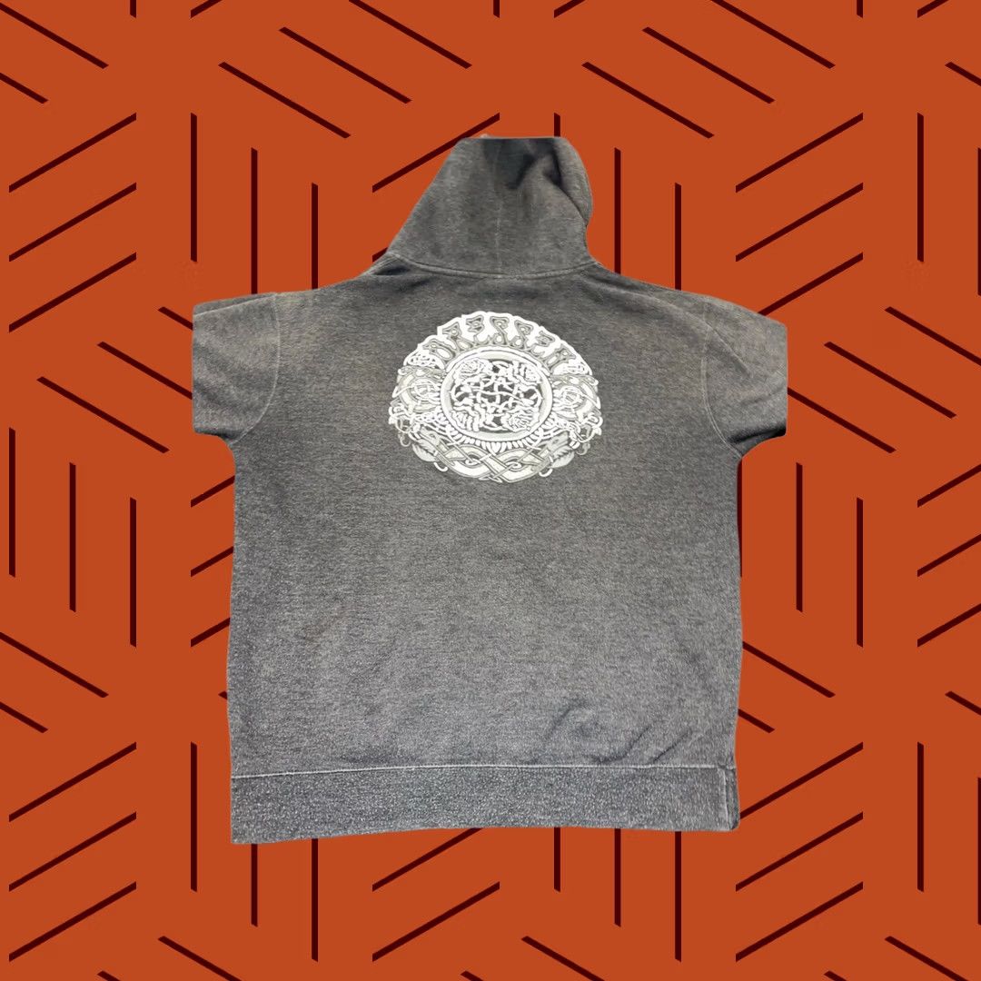 Vintage VINTAGE Santa Cruz Hoodie Sweatshirt L Gray Solid Logo Graphic Print Men Skater Beach Nautical USA Aloha 90s Style Mens Size US L / EU 52-54 / 3 - 1 Thumbnail