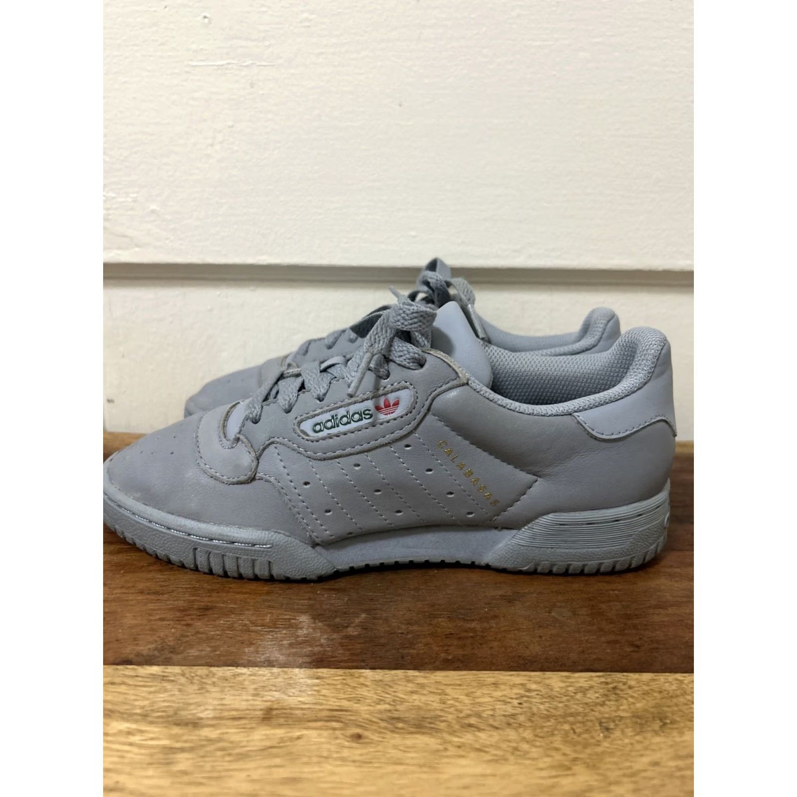 Adidas Adidas Yeezy Powerphase Men Grey Low Top Lace Up Sneakers CG6422 5 US 4.5 UK 37.5 EU Casual Activewear 2017 Vintage No Womens Mens Girls Boys Size US 5 / IT 35 - 4 Thumbnail