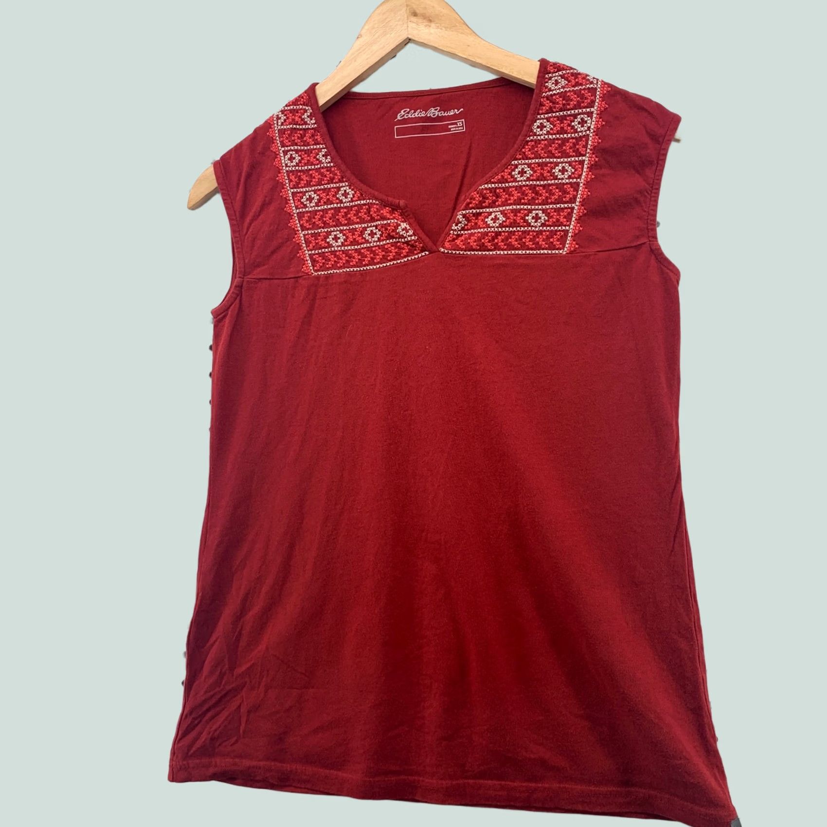 Eddie Bauer Eddie Bauer Womens Tank Top Red XS V-Neck Sleeveless Tank Womens XS Red Eddie Bauer Womens Tank Top V-Neck Sleeveless Red Size XS / US 0-2 / IT 36-38 - 1 Thumbnail