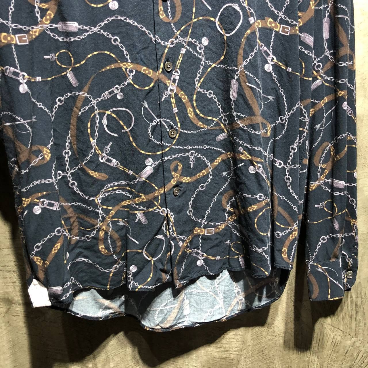 Louis Vuitton Louis Vuitton Chain Silk Button Down L/S Size US L / EU 52-54 / 3 - 5 Thumbnail