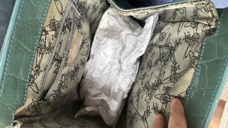 Vivienne Westwood Vivienne Westwood size os Trapezoid Bag Big Logo Mint Green Size ONE SIZE - 4 Thumbnail