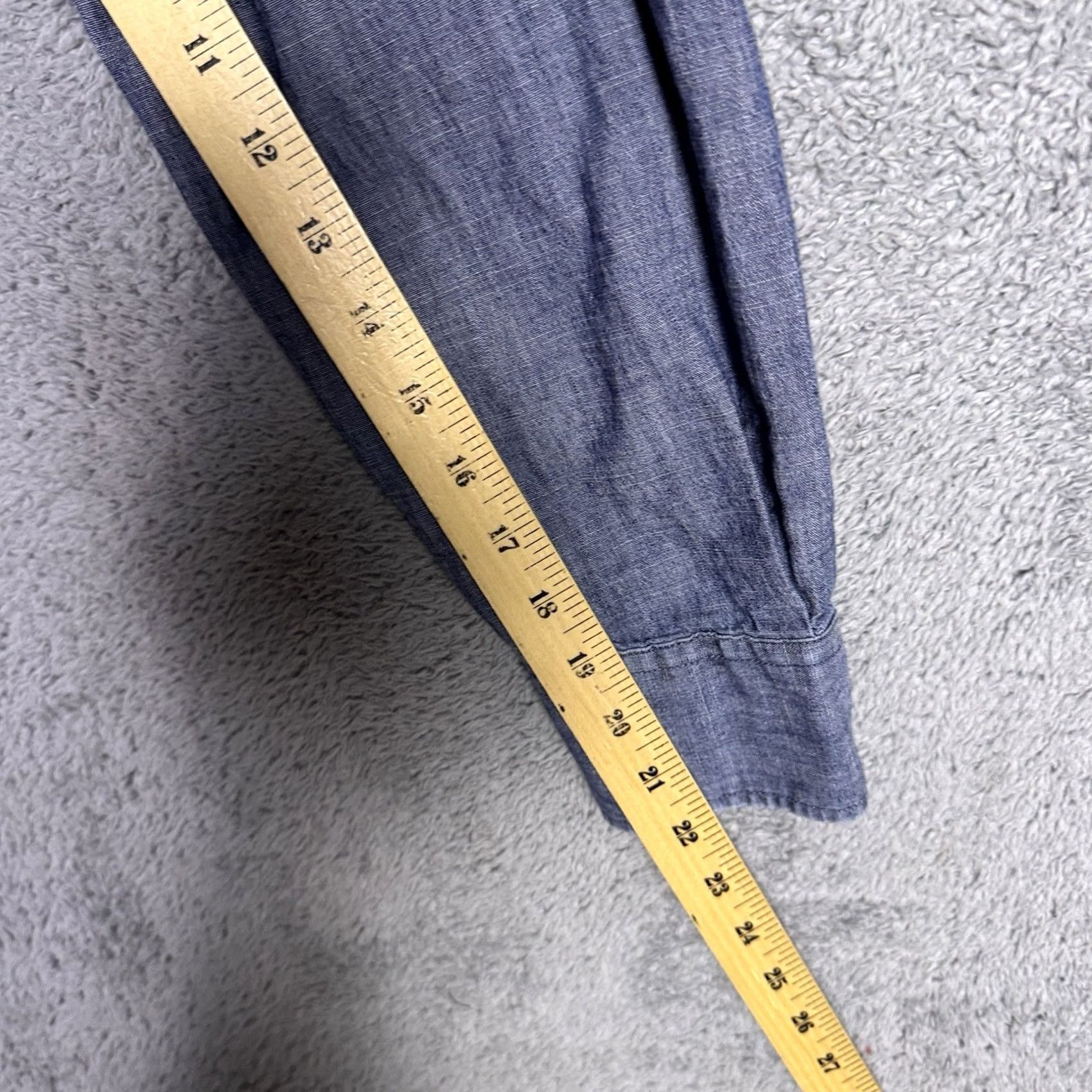 Peter Millar Peter Millar Shirt Mens L Denim Chambray Button-Up Crown Crafted Size US L / EU 52-54 / 3 - 7 Thumbnail
