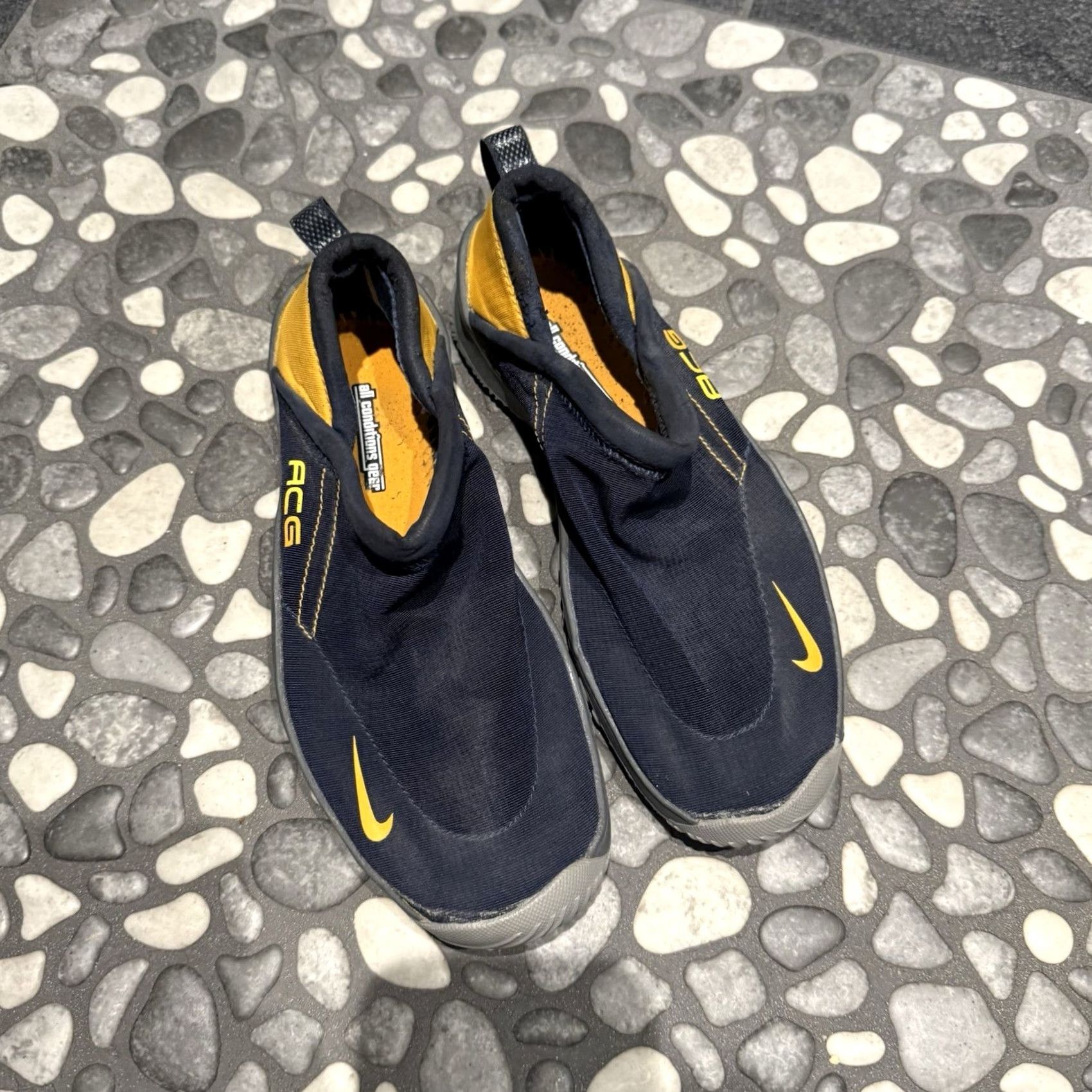 Nike Nike ACG All Trac Sneaker Unisex Adults US 5 Blue Yellow 2001 Y2K Vintage Reef Aqua 190084 47100 Size US 5 / EU 37 - 5 Thumbnail