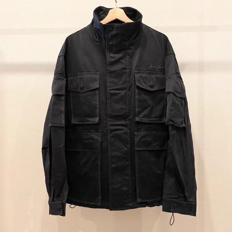 Versace Versace The black pie overcomes Size US L / EU 52-54 / 3 - 1 Thumbnail