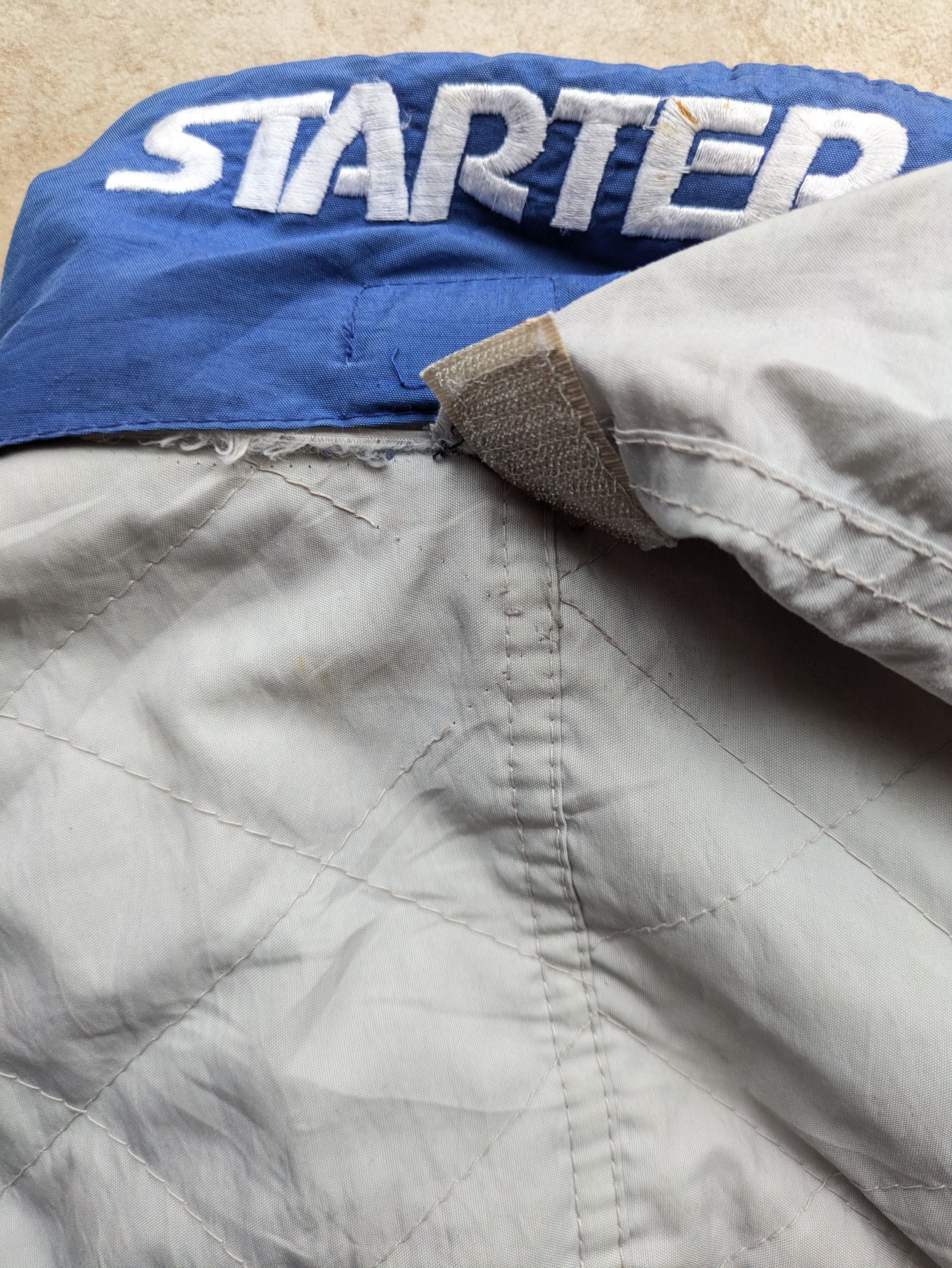 Starter Detroit Lions 90s STARTER puffer yth L blue gray NFL Pro vtg Size US M / EU 48-50 / 2 - 5 Thumbnail