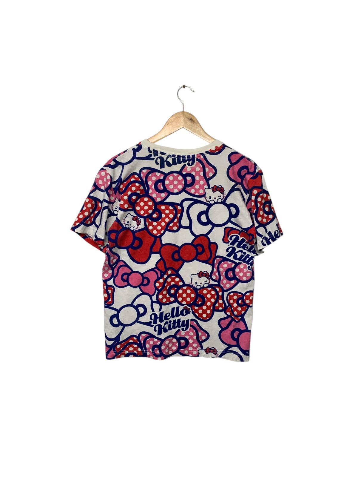 Universal Studios Y2K Hello Kitty By Universal Studio Fullprint T Shirt Size S / US 4 / IT 40 - 3 Thumbnail