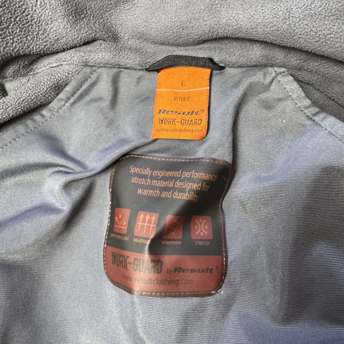 Mercedes-Benz Vintage Mercedes-Benz Jacket Soft Shell Y2K Size US L / EU 52-54 / 3 - 12 Thumbnail
