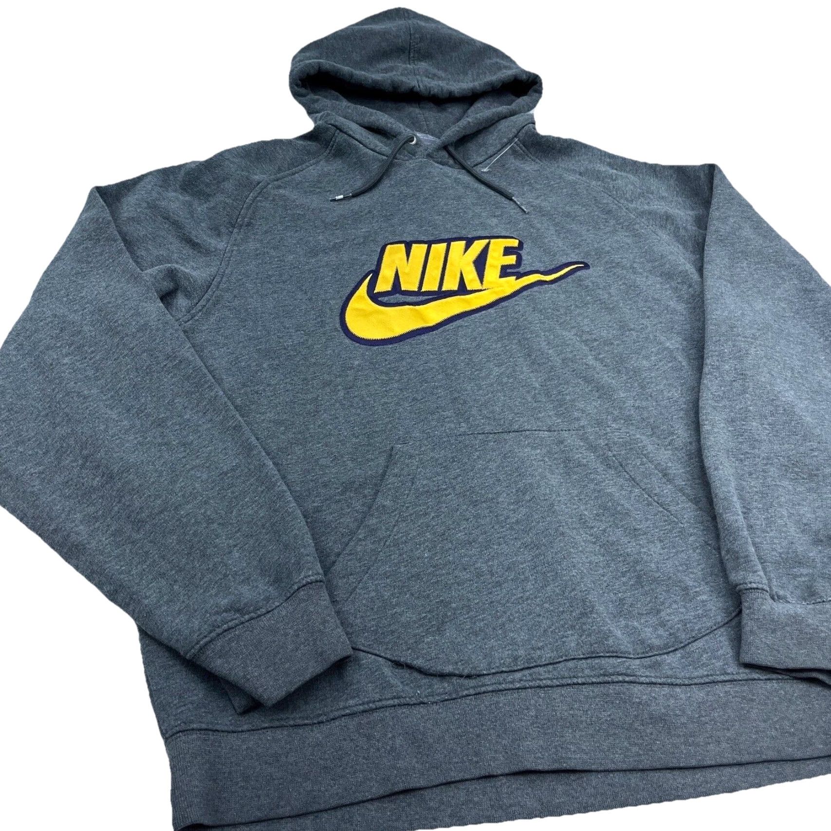 Nike VINTAGE Nike Hoodie Men XL Gray Yellow Sweatshirt Y2K 2000s Silver Tag Size US XL / EU 56 / 4 - 4 Thumbnail