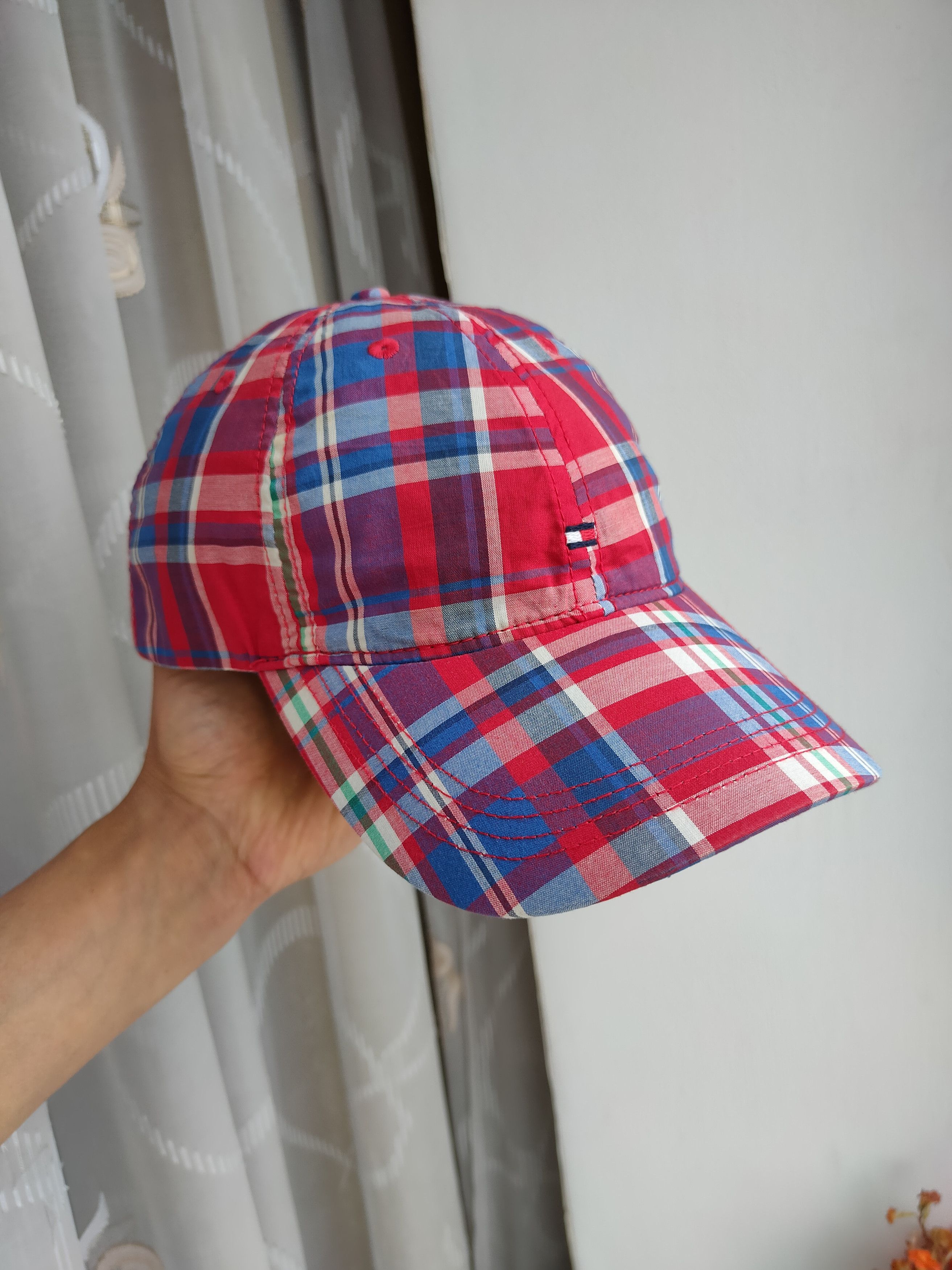 Tommy Hilfiger Tommy Hilfiger Checered Cap Unisex Tommy Hilfiger Cap Size ONE SIZE - 1 Thumbnail