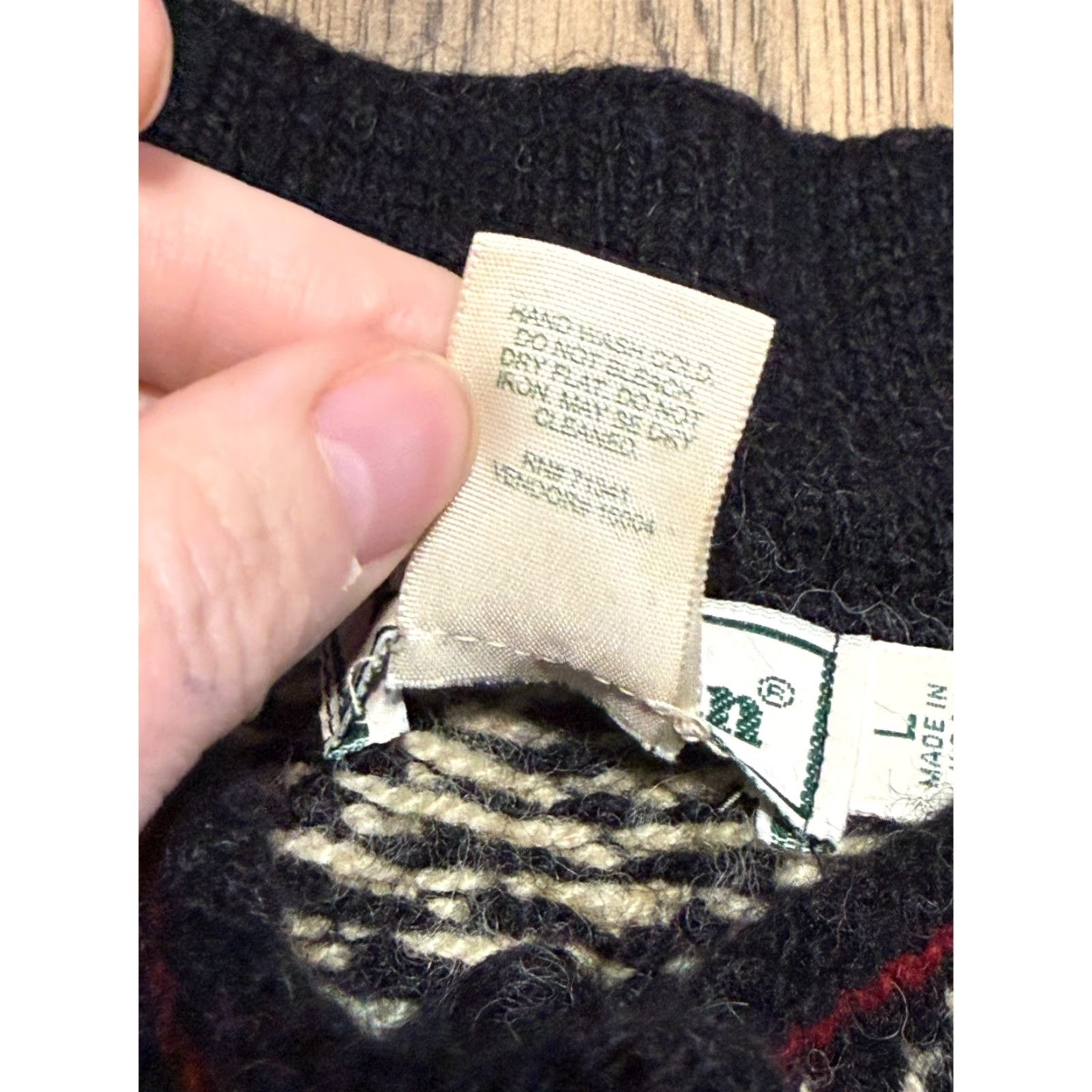 Vintage VINTAGE L.L.Bean Sweater Shirt Women Large Black Brown Long Sleeve Button Up Fair Isle Size L / US 10 / IT 46 - 7 Thumbnail