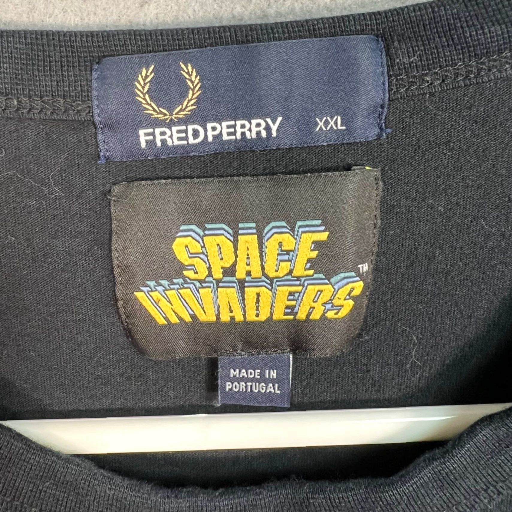 Fred Perry VINTAGE Fred Perry X Space Invaders Black T-Shirt Mens 2XL Cotton Size US XXL / EU 58 / 5 - 3 Thumbnail