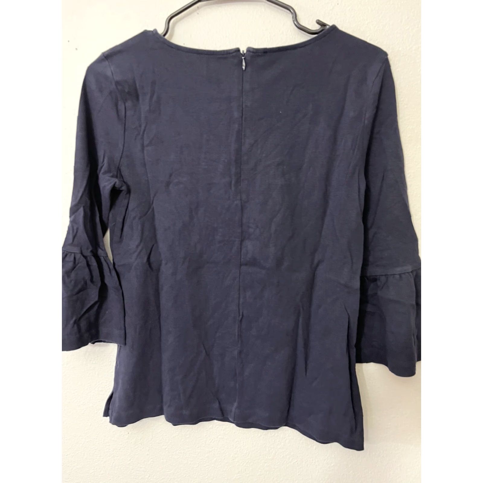 Talbots VINTAGE Talbots Blouse Women Small Navy Flutter Sleeve 3/4 Zip Back Round Neck 100% Cotton Ruffle Zipper Womens Size S / US 4 / IT 40 - 2 Thumbnail