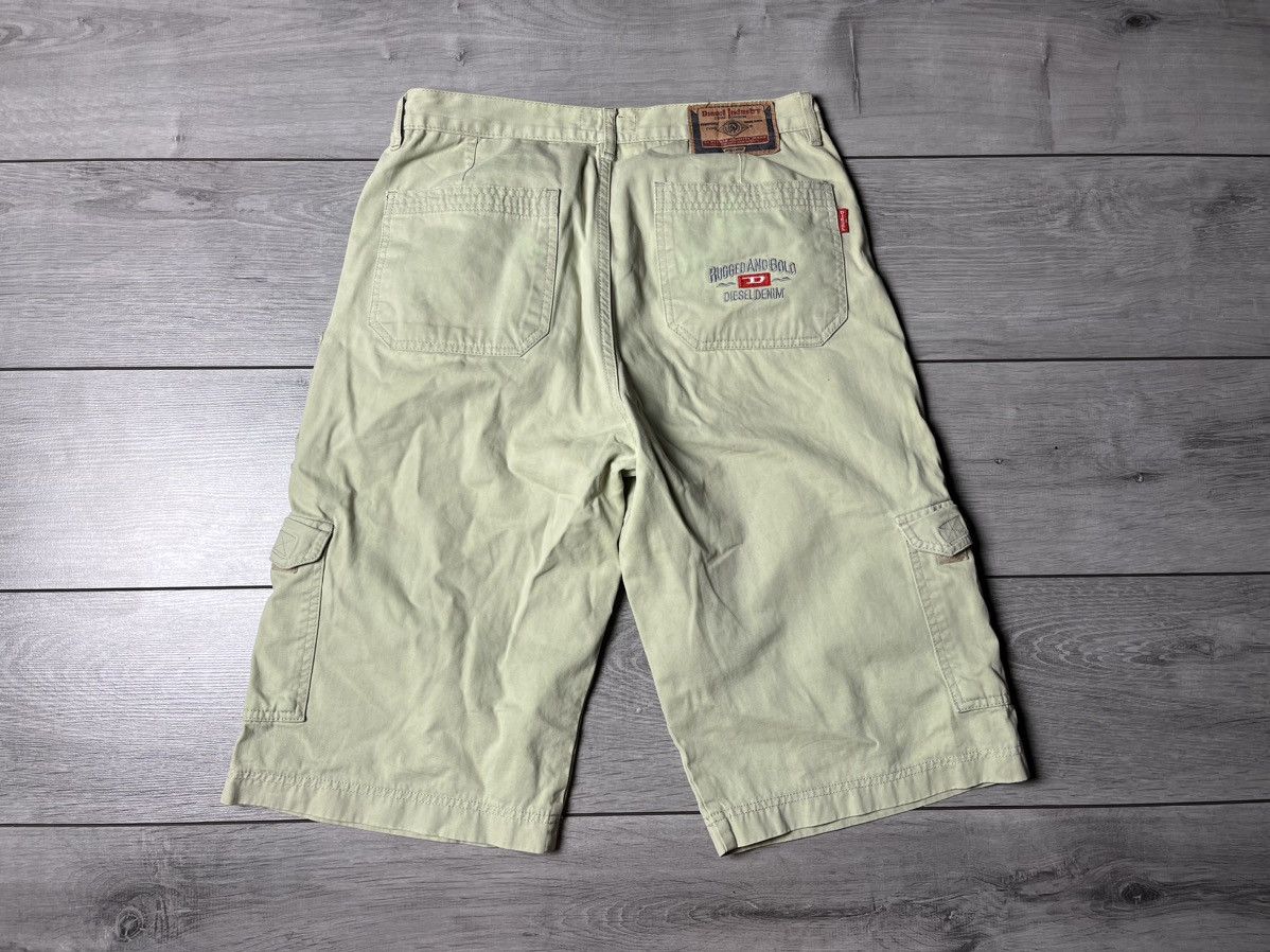 Diesel Diesel shorts cargo logo size 33 vintage Size US 33 - 1 Thumbnail