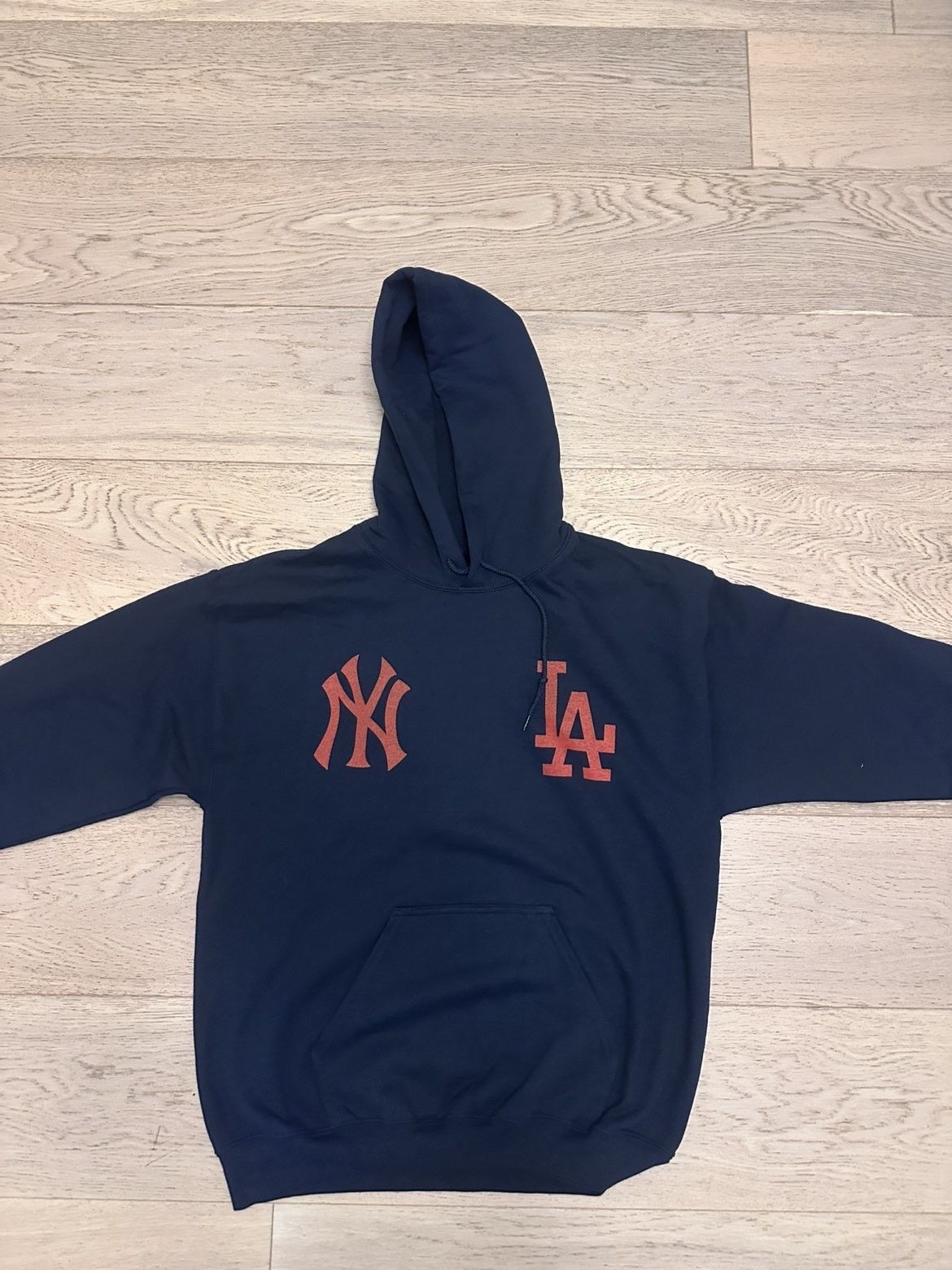 Holiday Brand Holiday NY LA Hoodie Size US M / EU 48-50 / 2 - 1 Thumbnail