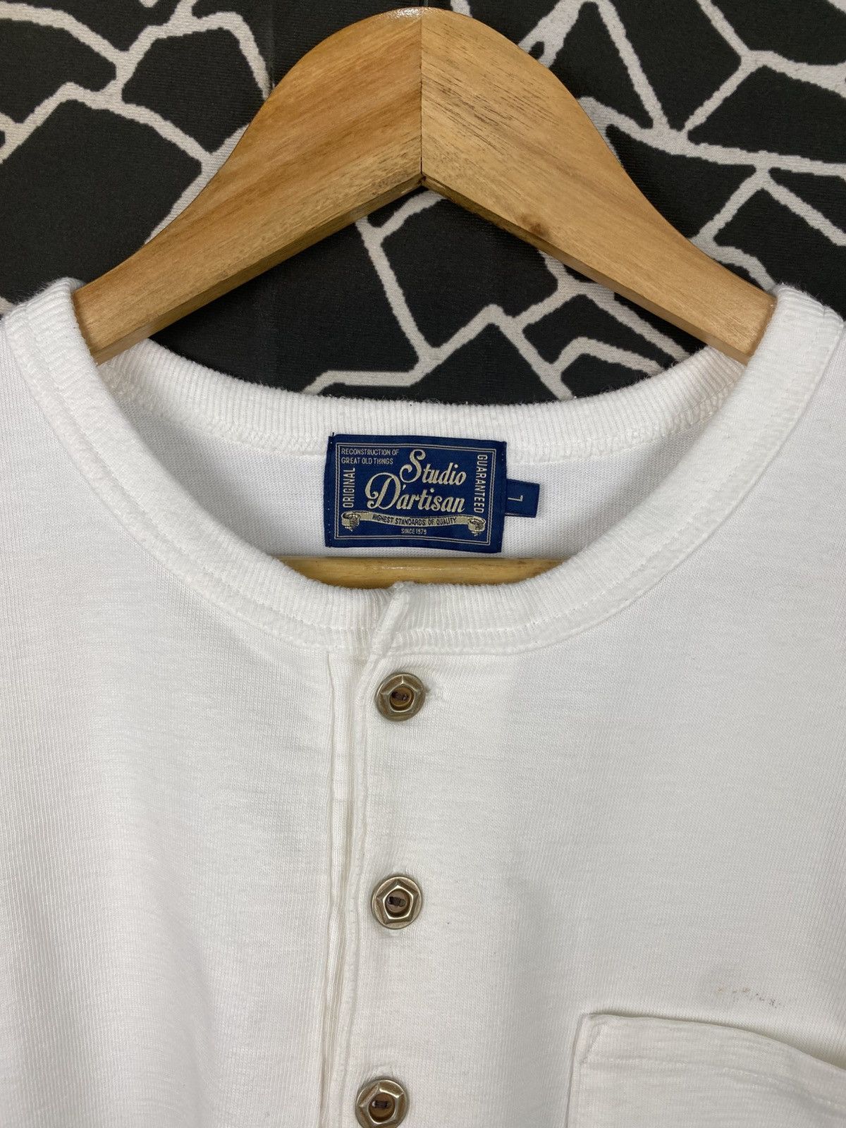 Studio D'Artisan Studio D'Artisan Slubby Henley Pocket Tee White Size US L / EU 52-54 / 3 - 6 Thumbnail