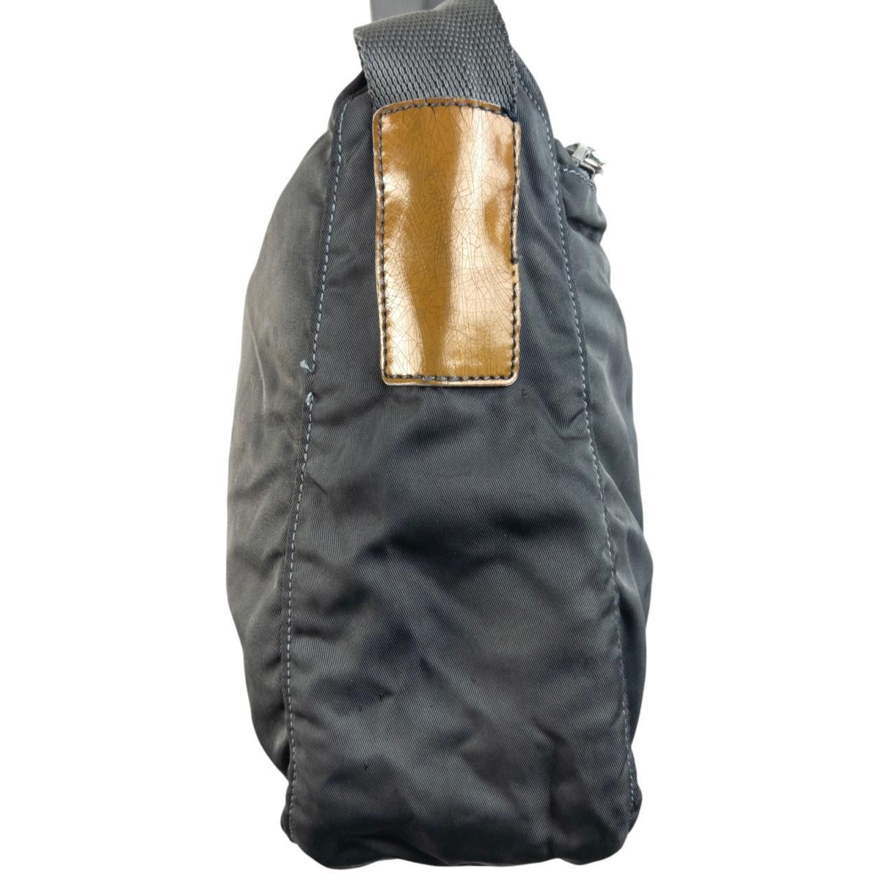 Prada Vintage Prada Crossbody Bag Size ONE SIZE - 3 Thumbnail