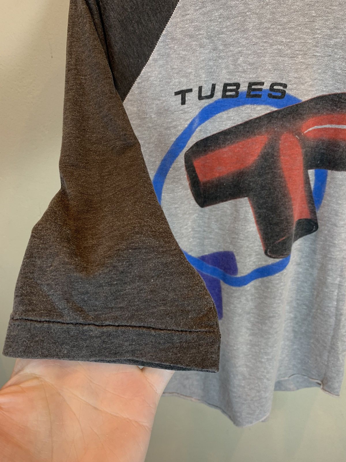 Band Tees RARE* Vintage 1981 The Tubes Single Stitch Tour Raglan Shirt Size US M / EU 48-50 / 2 - 5 Thumbnail