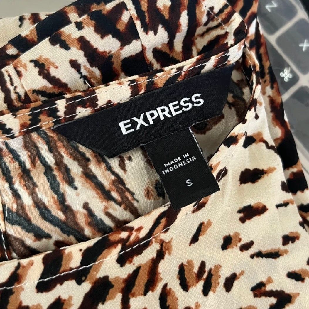 Express Express Blouse Brown Tan Animal Print Round Neck Cap Sleeve Small Womens Size S / US 4 / IT 40 - 4 Thumbnail