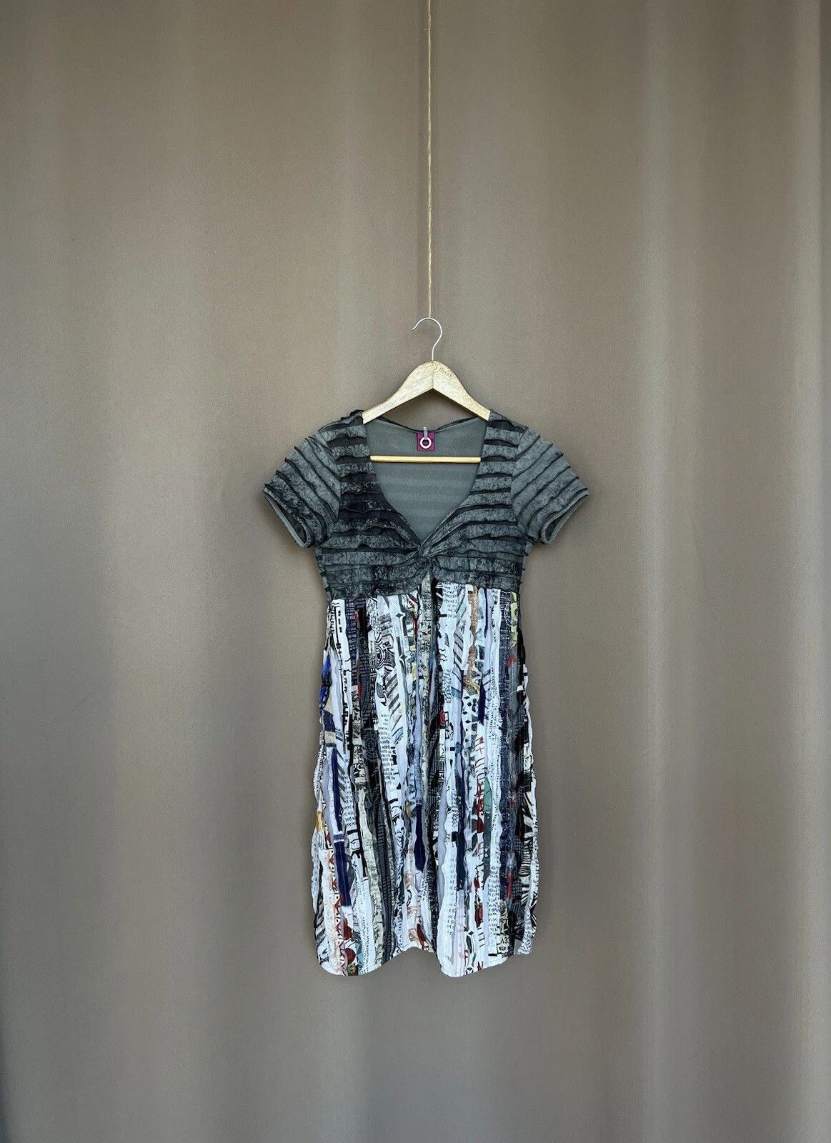 Other Save The Queen Midi Dress Size L Short Sleeve Multicolor Size L / US 10 / IT 46 - 1 Thumbnail