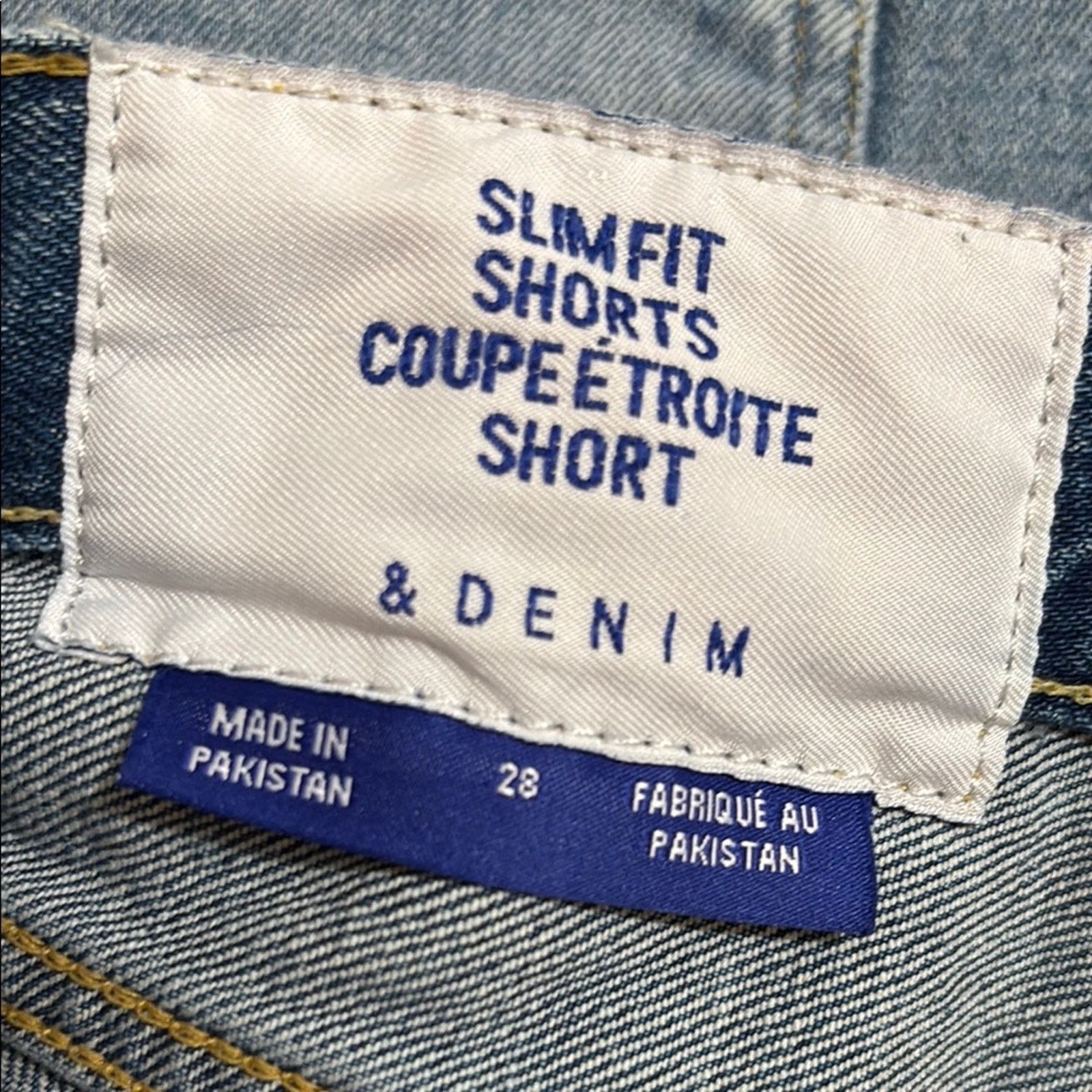 H&M H&M Size 28 - Blue Distressed Denim Shorts Size US 28 / EU 44 - 4 Thumbnail