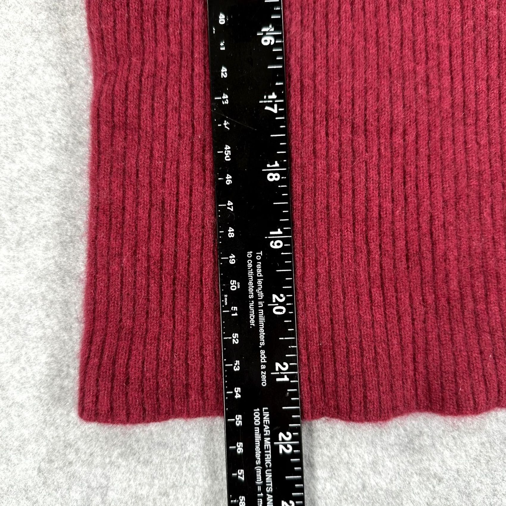 Vintage U-KNIT Pure Cashmere Sweater Womens Medium Red Cabernet Scoop Neck Puff Sleeve pullover Casual Winter Knit Size M / US 6-8 / IT 42-44 - 4 Thumbnail