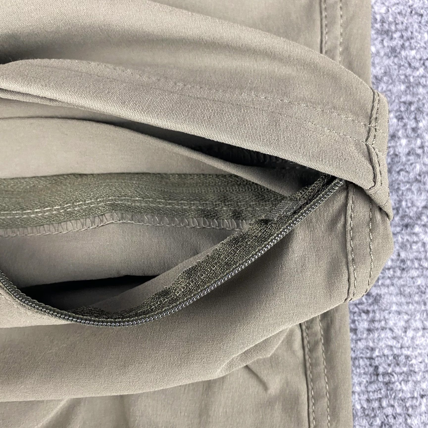 Eddie Bauer Eddie Bauer Pants Mens 38x30 Green Convertible Zip Off Nylon Hiking Outdoors Size US 38 / EU 54 - 3 Thumbnail